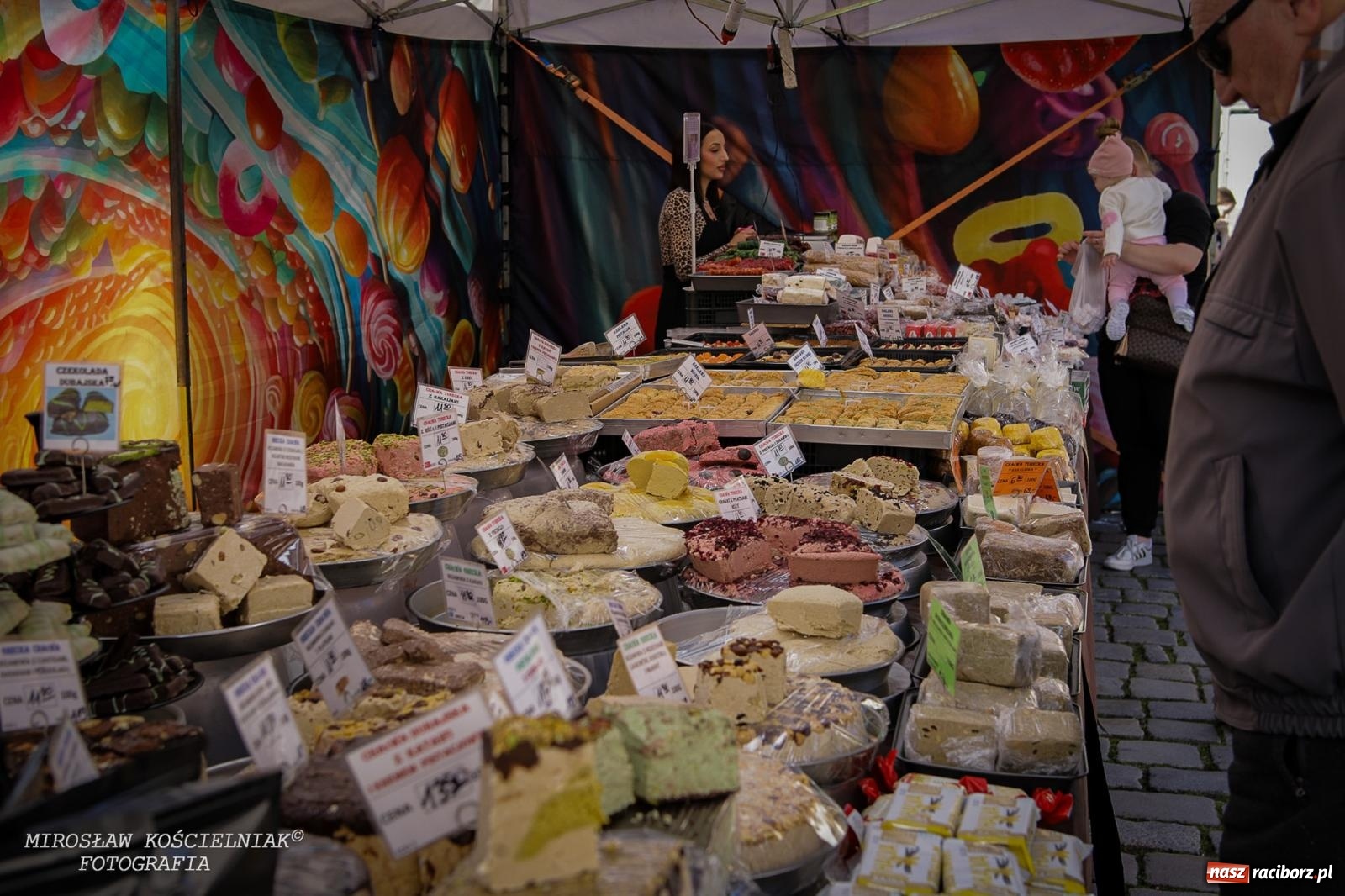 Zdjęcie w galerii na portalu naszraciborz.pl: Migawki z jarmarku wielkanocnego w Raciborzu [FOTO i WIDEO] wiadomości z regionu