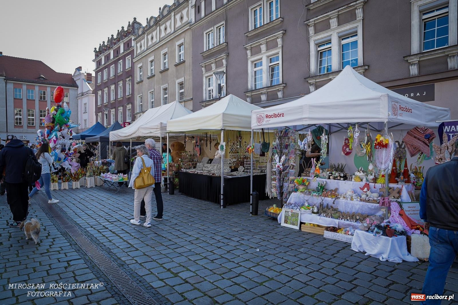 Zdjęcie w galerii na portalu naszraciborz.pl: Migawki z jarmarku wielkanocnego w Raciborzu [FOTO i WIDEO] wiadomości z regionu