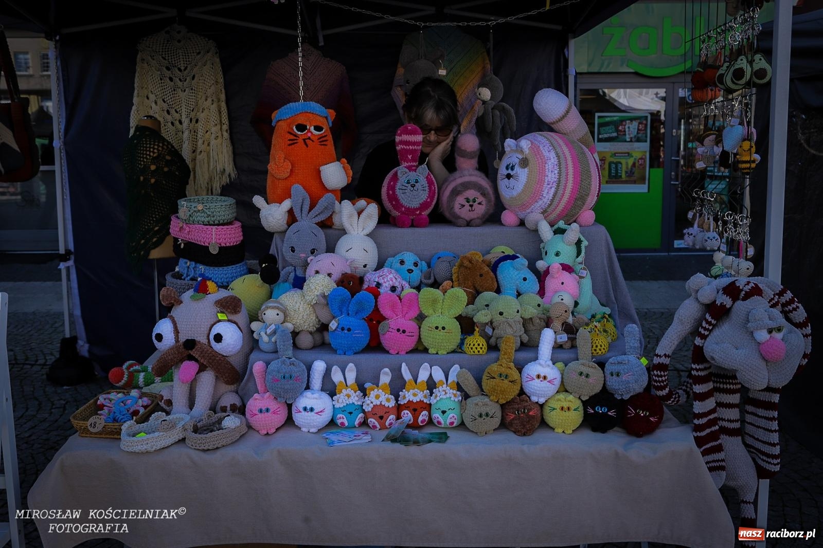 Zdjęcie w galerii na portalu naszraciborz.pl: Migawki z jarmarku wielkanocnego w Raciborzu [FOTO i WIDEO] wiadomości z regionu