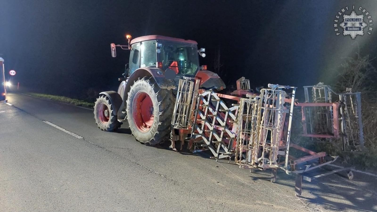 Zdjęcie w galerii na portalu naszraciborz.pl: Groźne zdarzenie w Babicach. 22-latka w szpitalu, kierowca nietrzeźwy - KOMUNIKAT POLICJI wiadomości z regionu