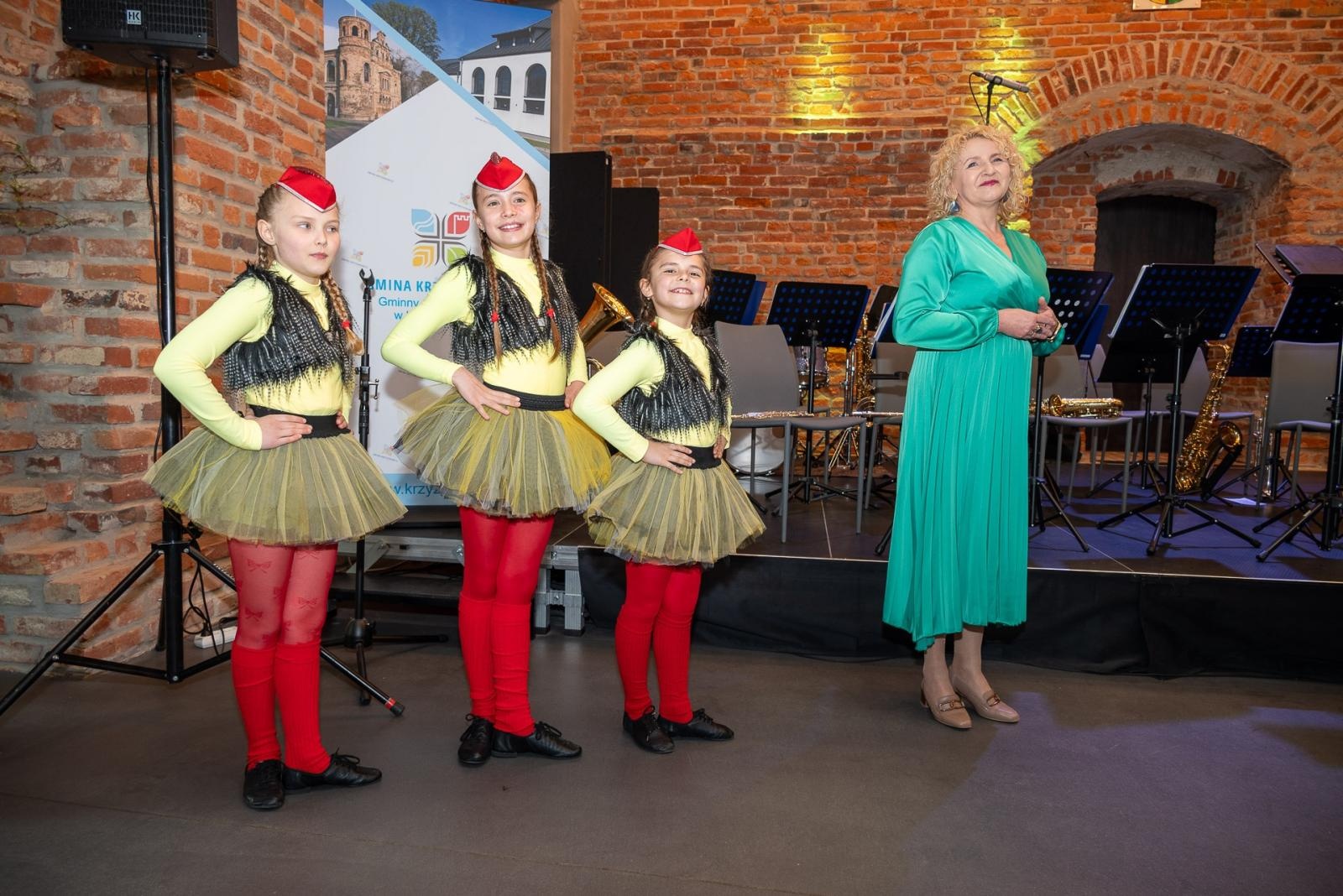Zdjęcie w galerii na portalu naszraciborz.pl: Kiermasz Wielkanocny w niezwykłej scenerii tworkowskiego zamku [FOTO i WIDEO] wiadomości z regionu