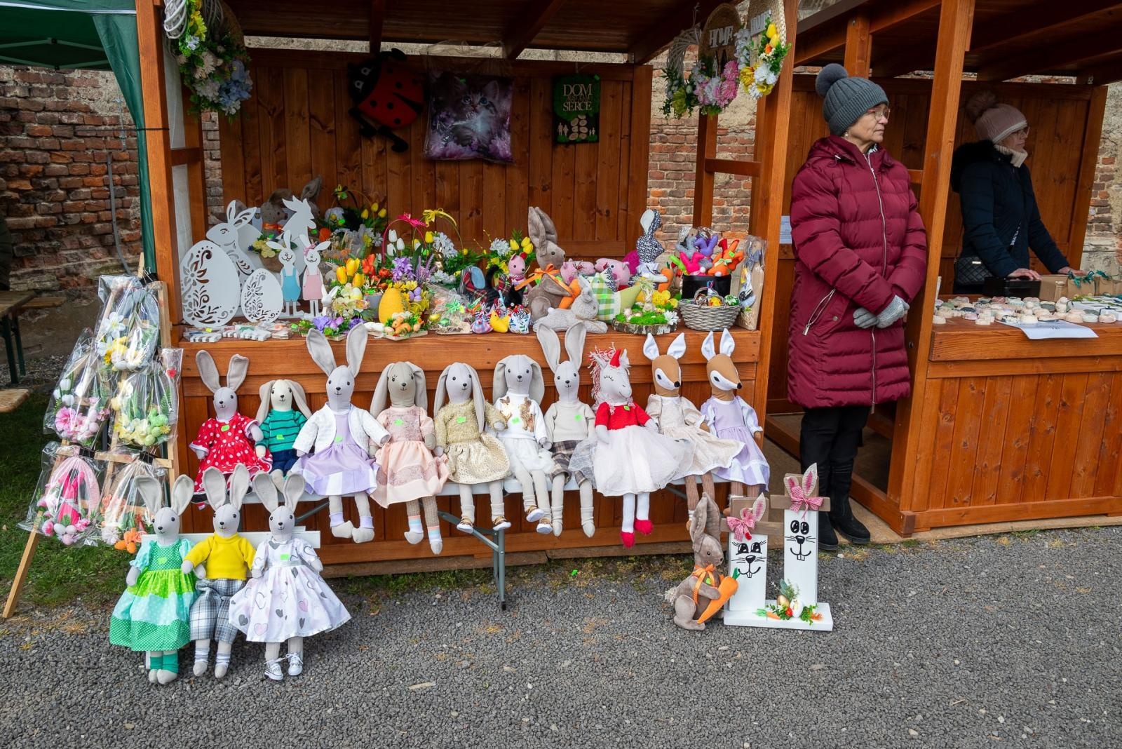 Zdjęcie w galerii na portalu naszraciborz.pl: Kiermasz Wielkanocny w niezwykłej scenerii tworkowskiego zamku [FOTO i WIDEO] wiadomości z regionu