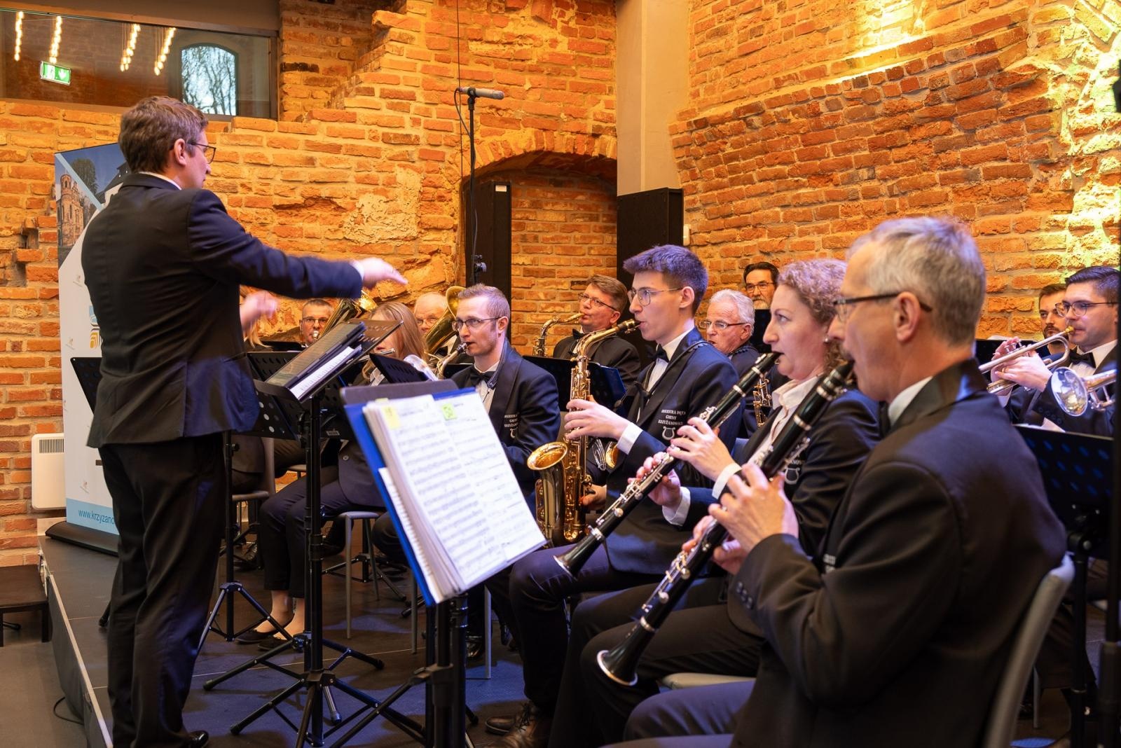 Zdjęcie w galerii na portalu naszraciborz.pl: Kiermasz Wielkanocny w niezwykłej scenerii tworkowskiego zamku [FOTO i WIDEO] wiadomości z regionu