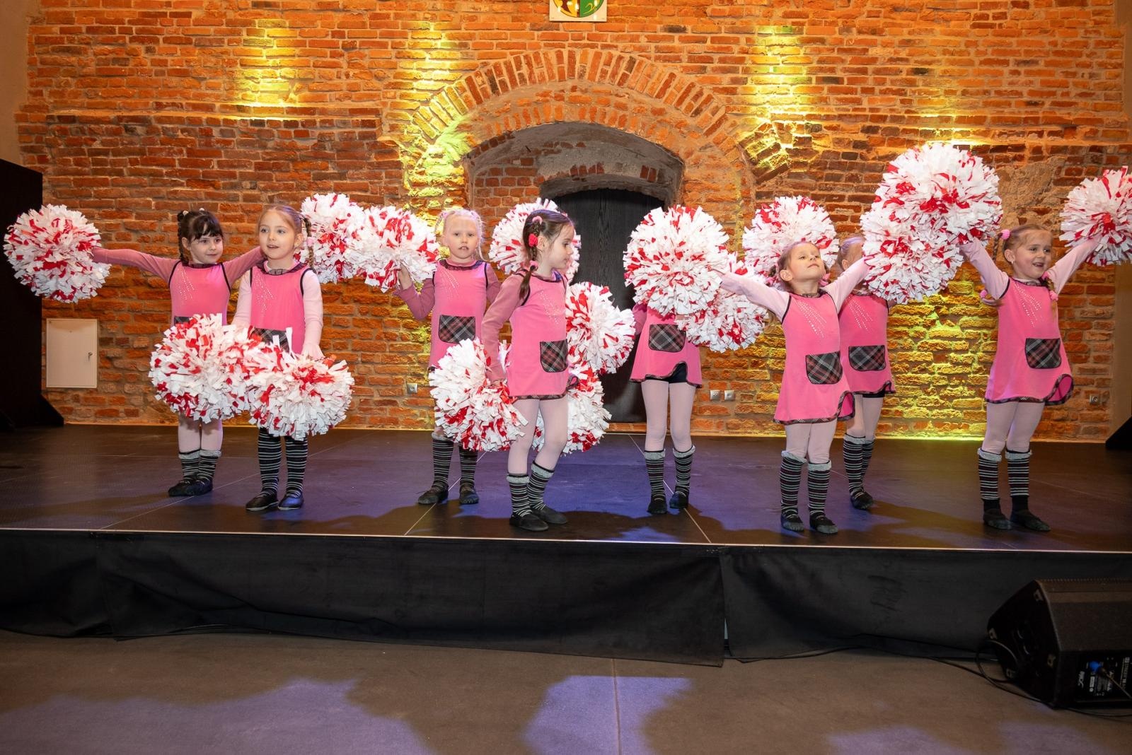 Zdjęcie w galerii na portalu naszraciborz.pl: Kiermasz Wielkanocny w niezwykłej scenerii tworkowskiego zamku [FOTO i WIDEO] wiadomości z regionu