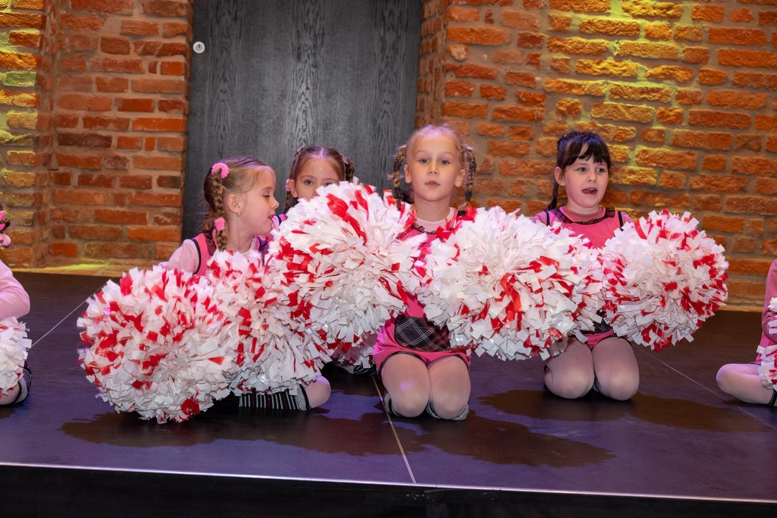 Zdjęcie w galerii na portalu naszraciborz.pl: Kiermasz Wielkanocny w niezwykłej scenerii tworkowskiego zamku [FOTO i WIDEO] wiadomości z regionu