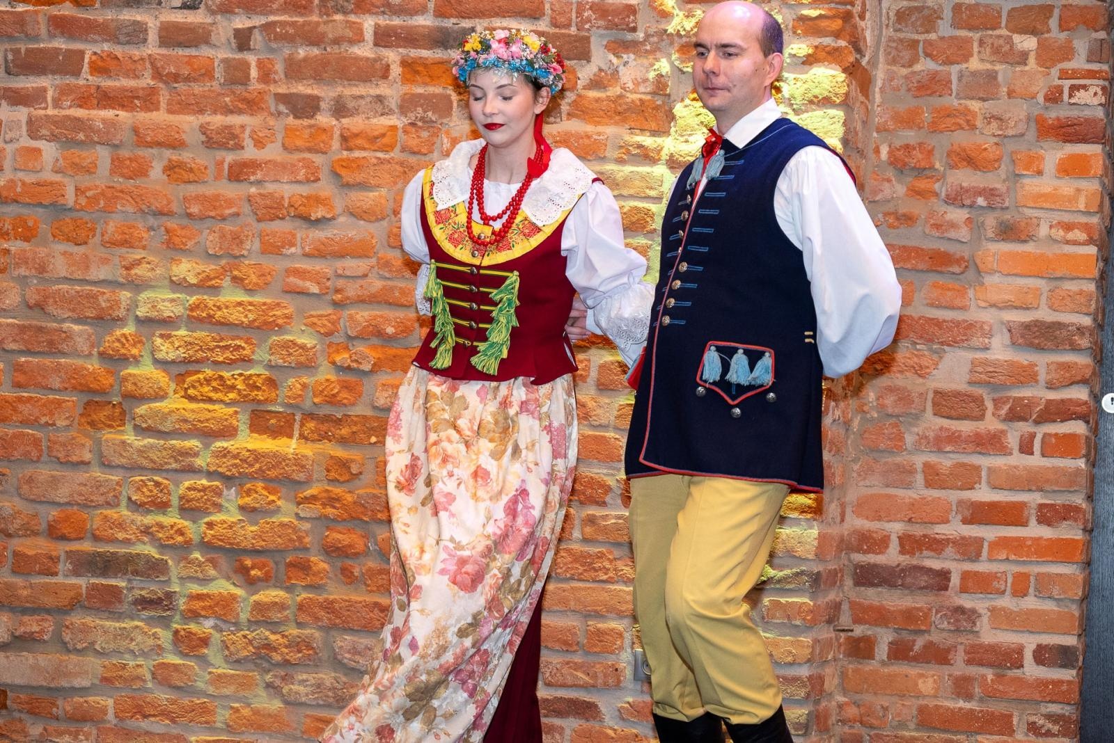 Zdjęcie w galerii na portalu naszraciborz.pl: Kiermasz Wielkanocny w niezwykłej scenerii tworkowskiego zamku [FOTO i WIDEO] wiadomości z regionu