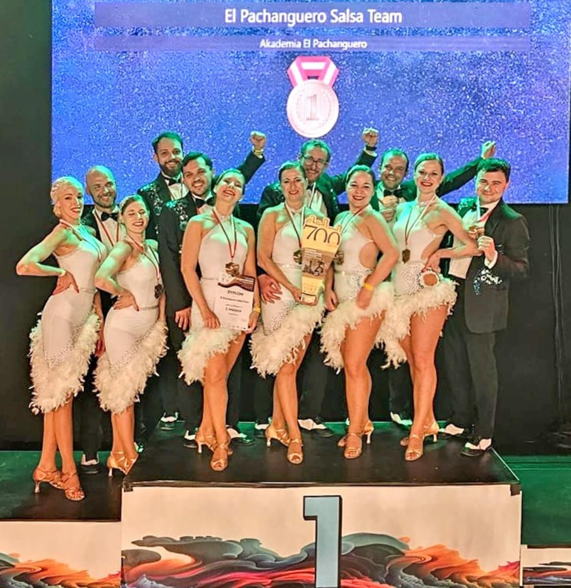 Zdjęcie w galerii na portalu naszraciborz.pl: Akademia Tańca El Pachanguero z siedmioma tytułami mistrzowskimi wiadomości z regionu
