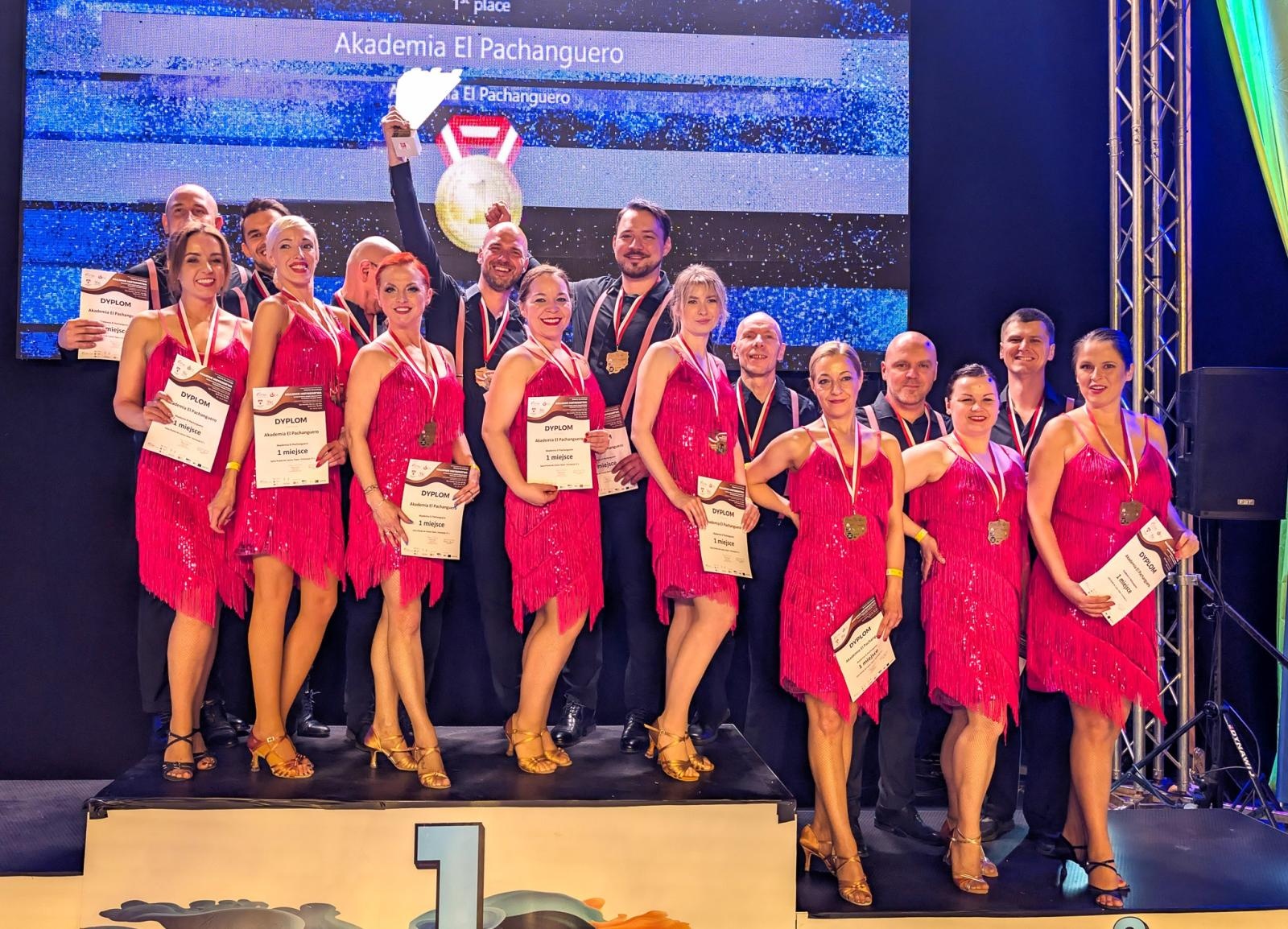 Zdjęcie w galerii na portalu naszraciborz.pl: Akademia Tańca El Pachanguero z siedmioma tytułami mistrzowskimi wiadomości z regionu