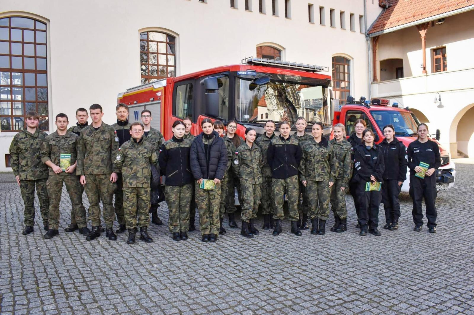 Zdjęcie w galerii na portalu naszraciborz.pl: Zamkowa Akademia Leśnika – Jak chronić lasy przed pożarami? [FOTO i WIDEO] wiadomości z regionu