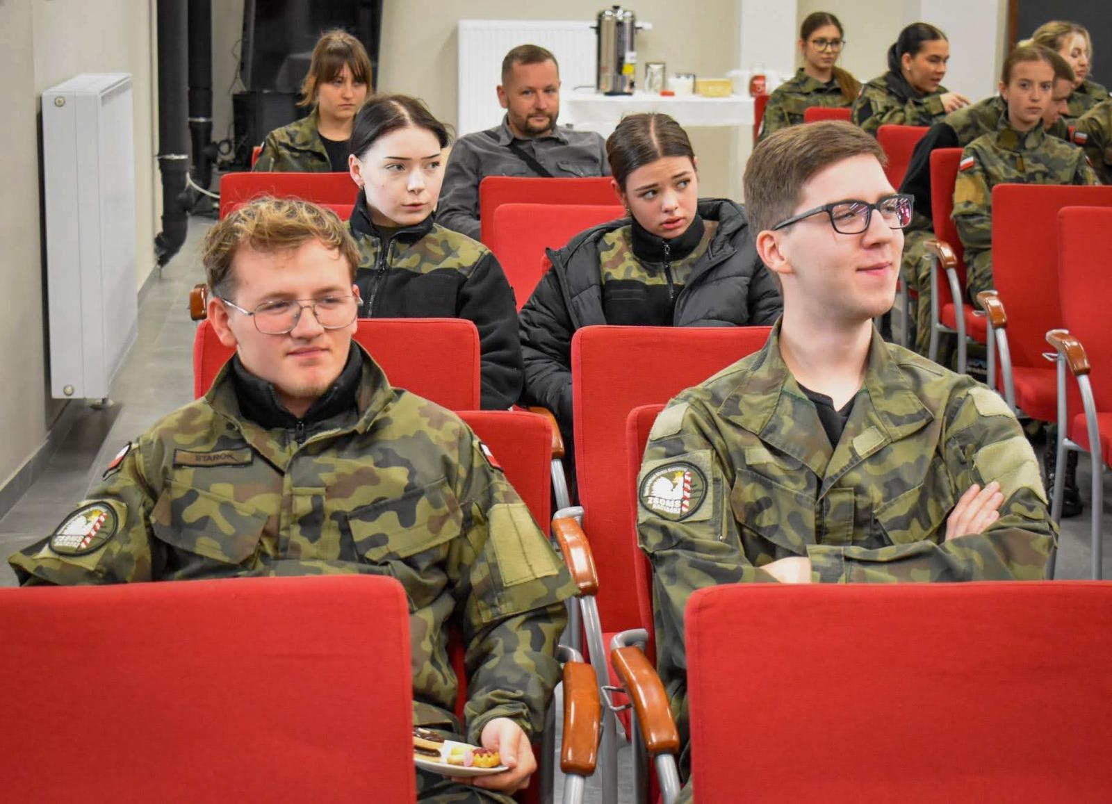 Zdjęcie w galerii na portalu naszraciborz.pl: Zamkowa Akademia Leśnika – Jak chronić lasy przed pożarami? [FOTO i WIDEO] wiadomości z regionu