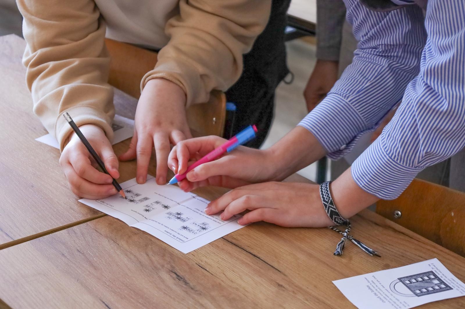 Zdjęcie w galerii na portalu naszraciborz.pl: II Powiatowy Konkurs Języka Angielskiego Tell Your Tale – pasja, kreatywność i rywalizacja! wiadomości z regionu