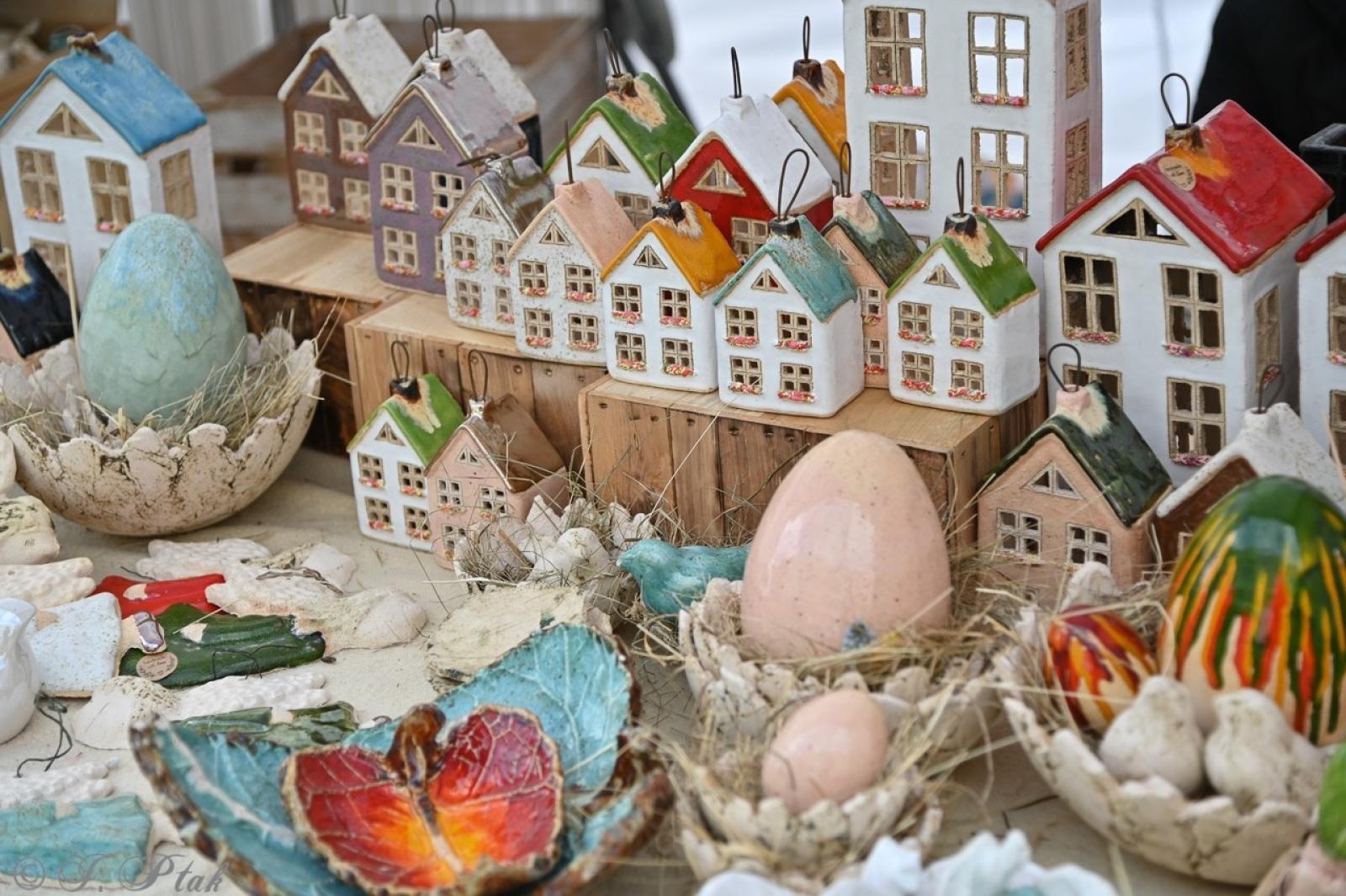 Zdjęcie w galerii na portalu naszraciborz.pl: Jarmark Wielkanocny na Rynku za nami [FOTO] wiadomości z regionu