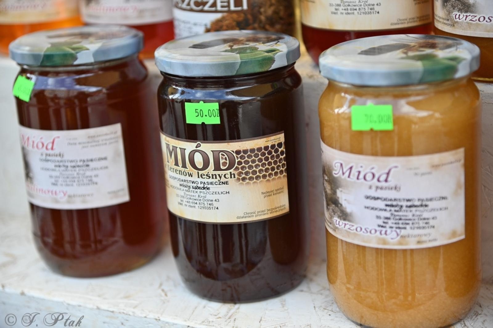 Zdjęcie w galerii na portalu naszraciborz.pl: Jarmark Wielkanocny na Rynku za nami [FOTO] wiadomości z regionu