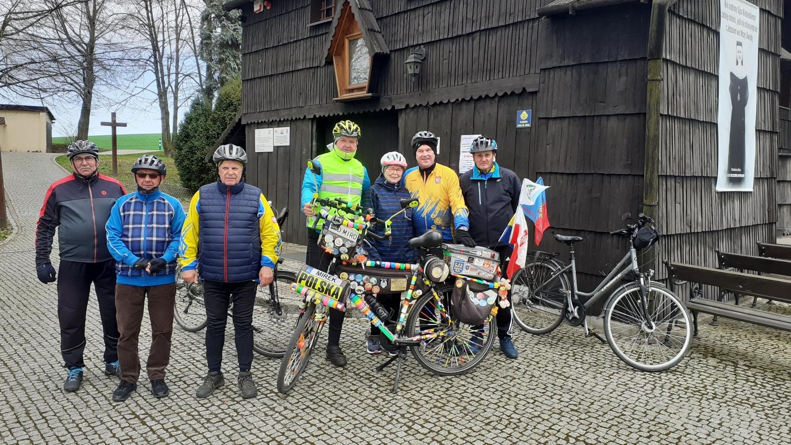 Zdjęcie w galerii na portalu naszraciborz.pl: Rowerowy Cyprzanów wystartował z nowym sezonem! Malownicza inauguracja i ambitne plany na 2025 rok wiadomości z regionu
