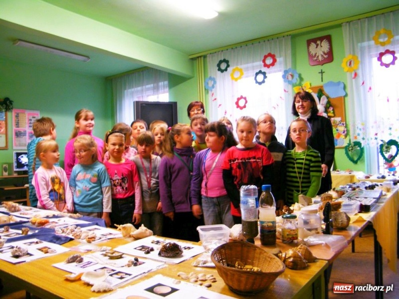 Zdjęcie w galerii na portalu naszraciborz.pl: Smakowali wód z wielu mórz świata... wiadomości z regionu