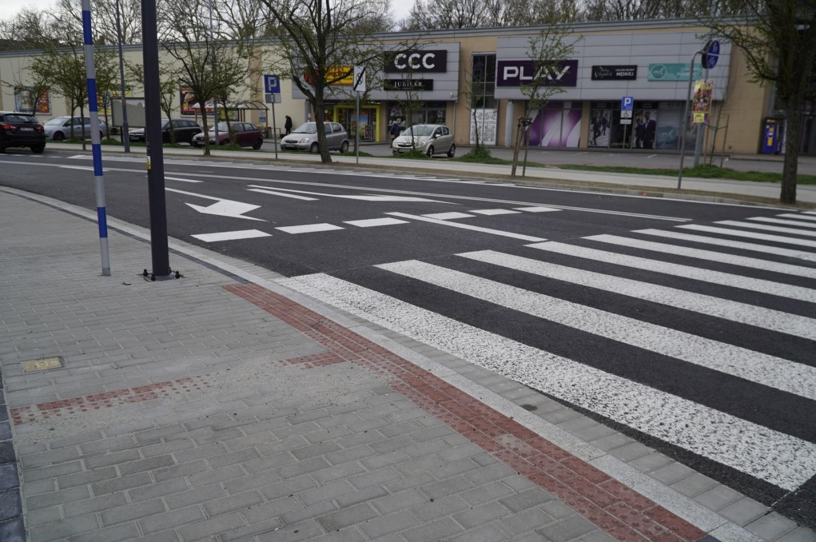 Zdjęcie w galerii na portalu naszraciborz.pl: Trochę to trwało, ale się udało. Zakończył się remont ul. Staszica wiadomości z regionu