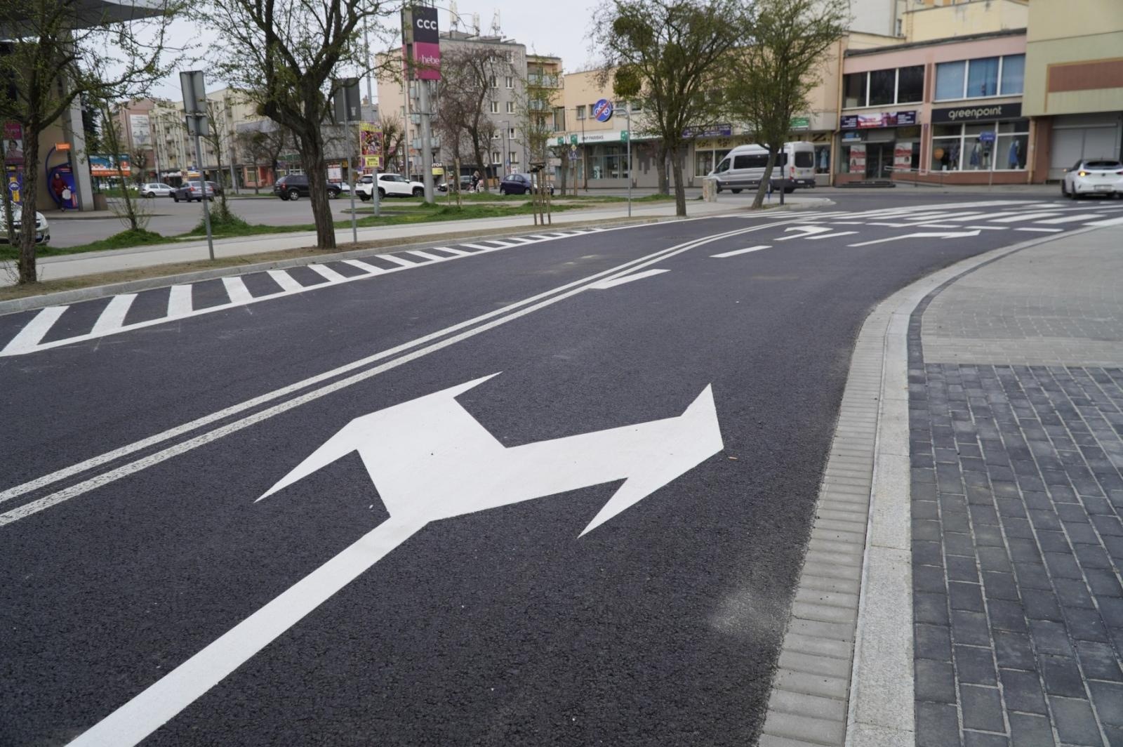 Zdjęcie w galerii na portalu naszraciborz.pl: Trochę to trwało, ale się udało. Zakończył się remont ul. Staszica wiadomości z regionu