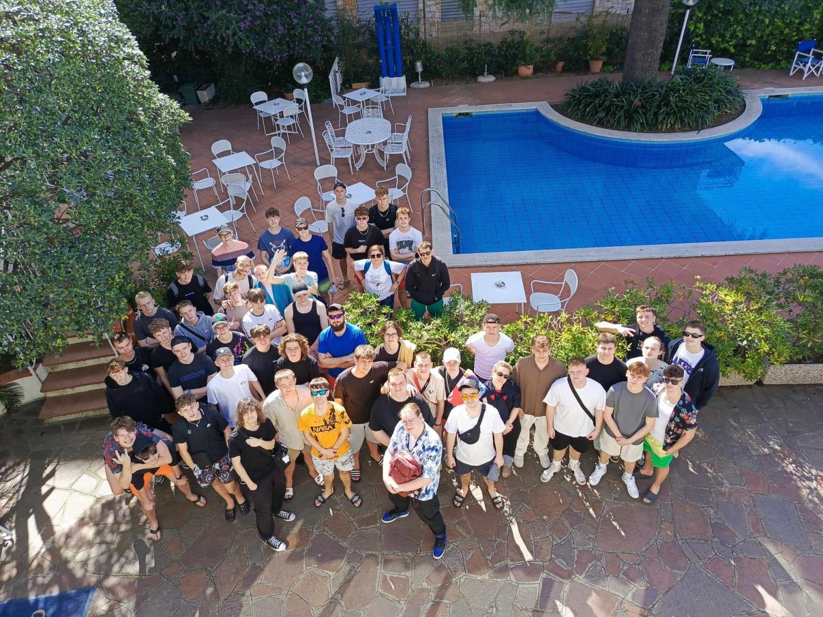 Zdjęcie w galerii na portalu naszraciborz.pl: Włoski styl, hiszpański klimat i francuski szyk – europejska wycieczka Mechanika wiadomości z regionu