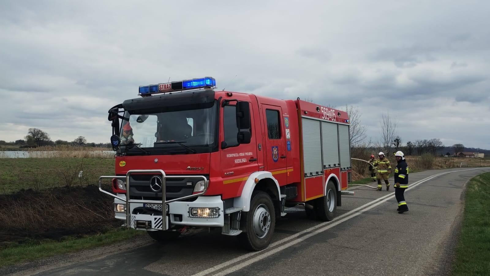 Zdjęcie w galerii na portalu naszraciborz.pl: Podpalacz znów dał o sobie znać. Kolejne pożary w gminie Kuźnia Raciborska [FOTO] wiadomości z regionu