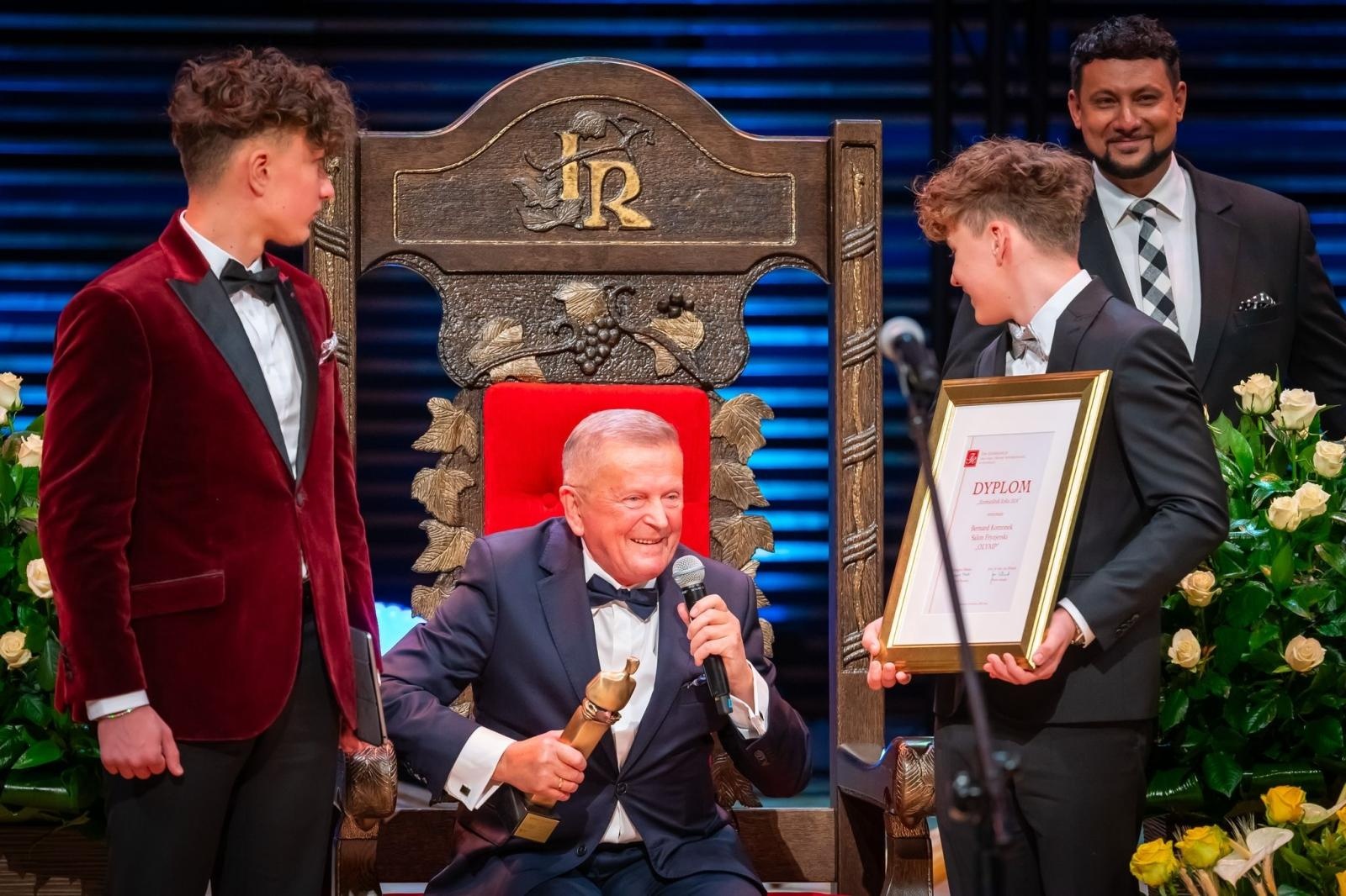 Zdjęcie w galerii na portalu naszraciborz.pl: Bernard Korzonek z Raciborza z tytułem Rzemieślnika Roku! wiadomości z regionu