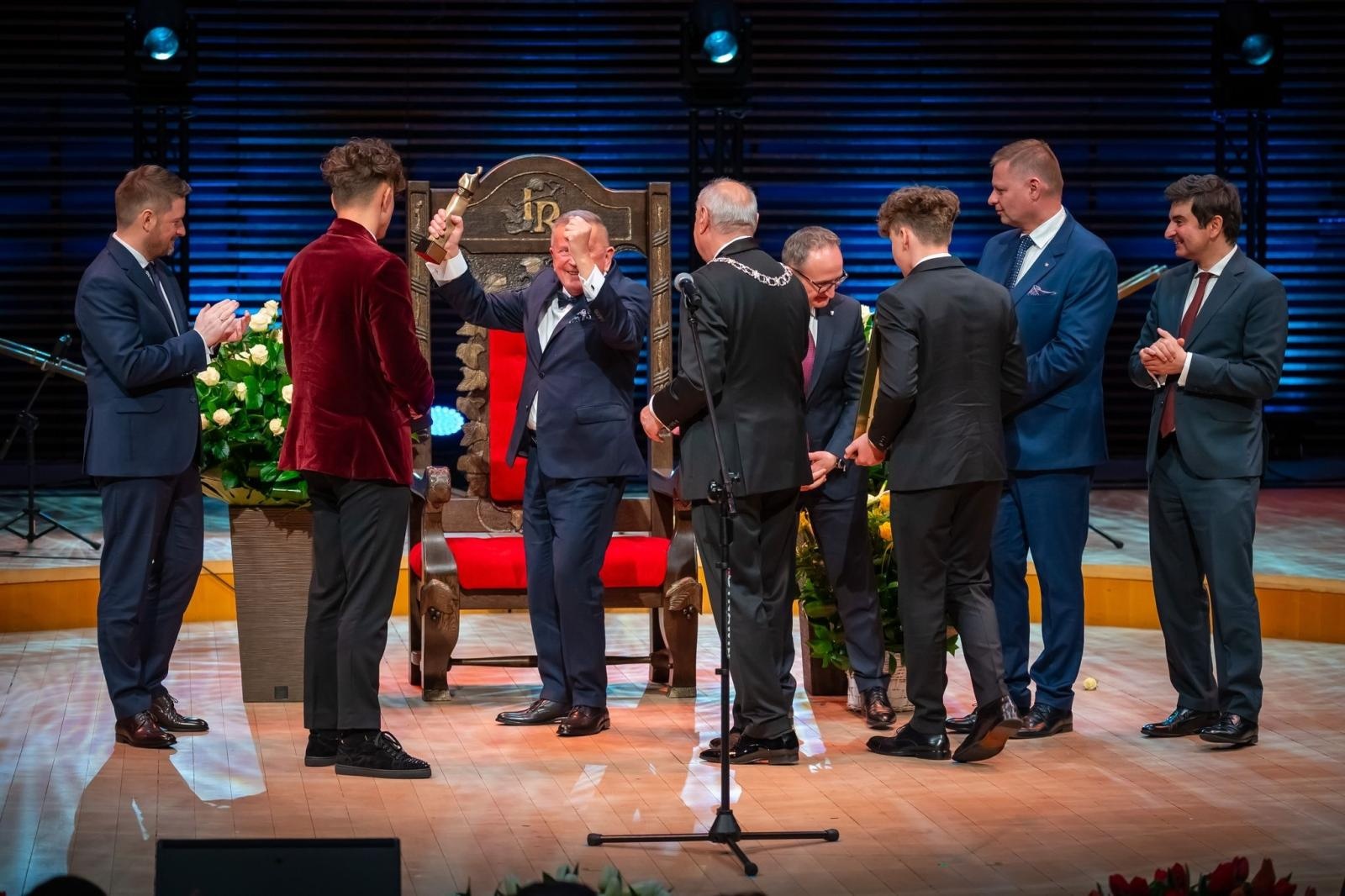 Zdjęcie w galerii na portalu naszraciborz.pl: Bernard Korzonek z Raciborza z tytułem Rzemieślnika Roku! wiadomości z regionu