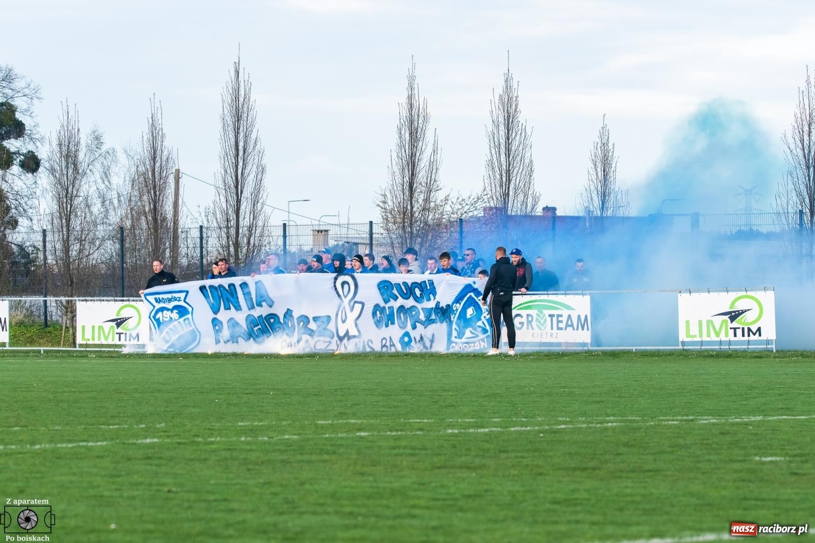 Zdjęcie w galerii na portalu naszraciborz.pl: Czekali na tę chwilę dwadzieścia dwa lata. Unia Racibórz z Pucharem Polski na szczeblu Podokręgu [FOTO i WIDEO] wiadomości z regionu