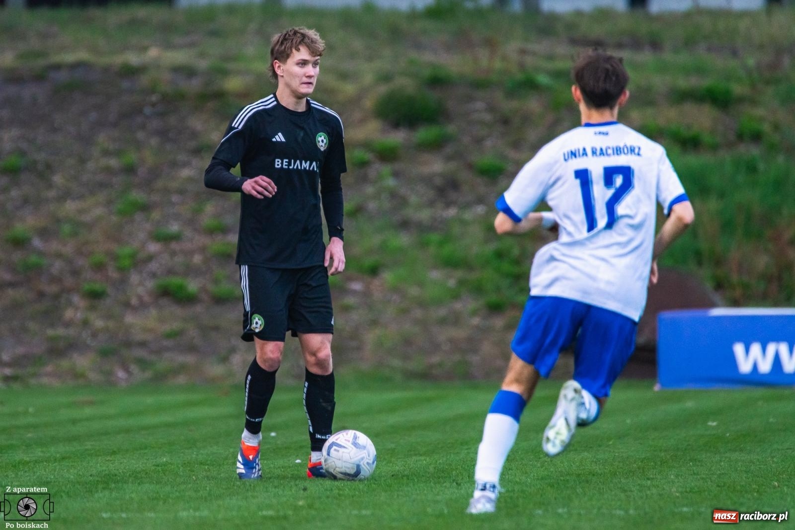 Zdjęcie w galerii na portalu naszraciborz.pl: Czekali na tę chwilę dwadzieścia dwa lata. Unia Racibórz z Pucharem Polski na szczeblu Podokręgu [FOTO i WIDEO] wiadomości z regionu