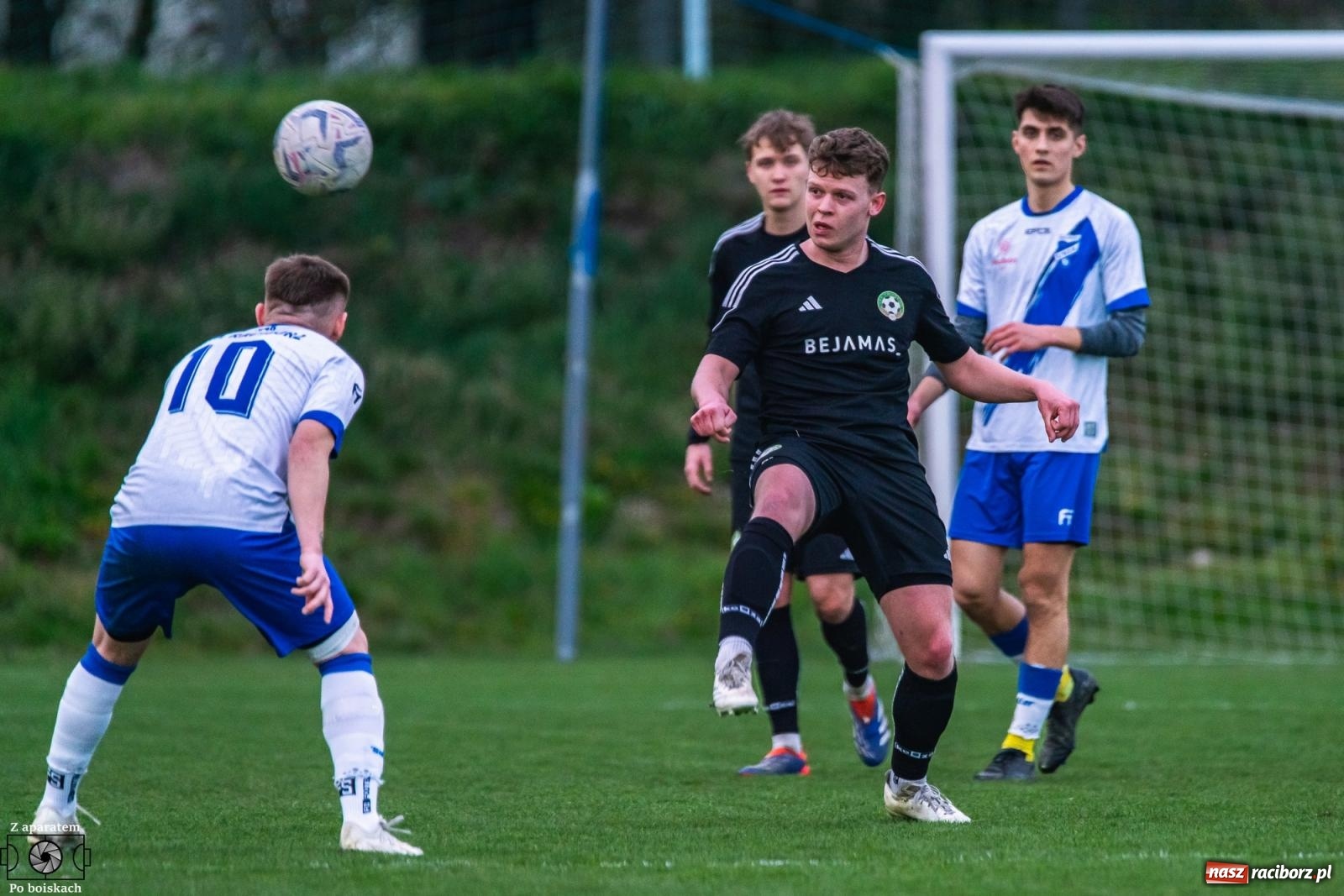 Zdjęcie w galerii na portalu naszraciborz.pl: Czekali na tę chwilę dwadzieścia dwa lata. Unia Racibórz z Pucharem Polski na szczeblu Podokręgu [FOTO i WIDEO] wiadomości z regionu