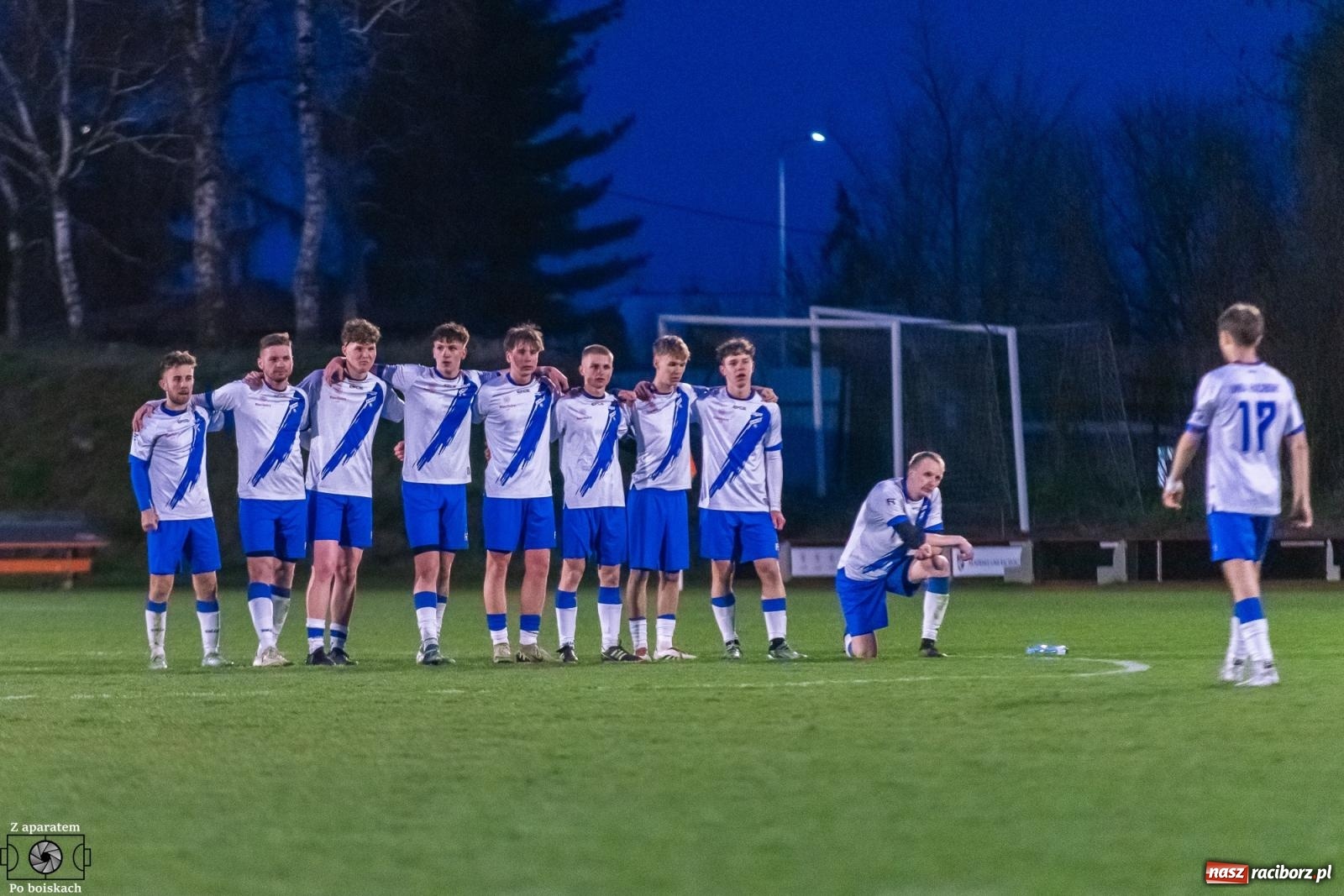 Zdjęcie w galerii na portalu naszraciborz.pl: Czekali na tę chwilę dwadzieścia dwa lata. Unia Racibórz z Pucharem Polski na szczeblu Podokręgu [FOTO i WIDEO] wiadomości z regionu