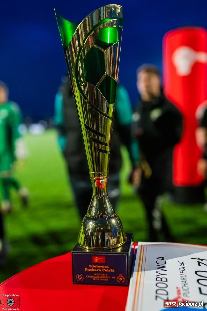 Zdjęcie w galerii na portalu naszraciborz.pl: Czekali na tę chwilę dwadzieścia dwa lata. Unia Racibórz z Pucharem Polski na szczeblu Podokręgu [FOTO i WIDEO] wiadomości z regionu