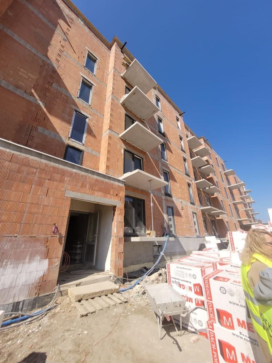 Zdjęcie w galerii na portalu naszraciborz.pl: Wizytacja terenowa inwestycji mieszkaniowej przy ulicy Łąkowej. Można składać wnioski wiadomości z regionu