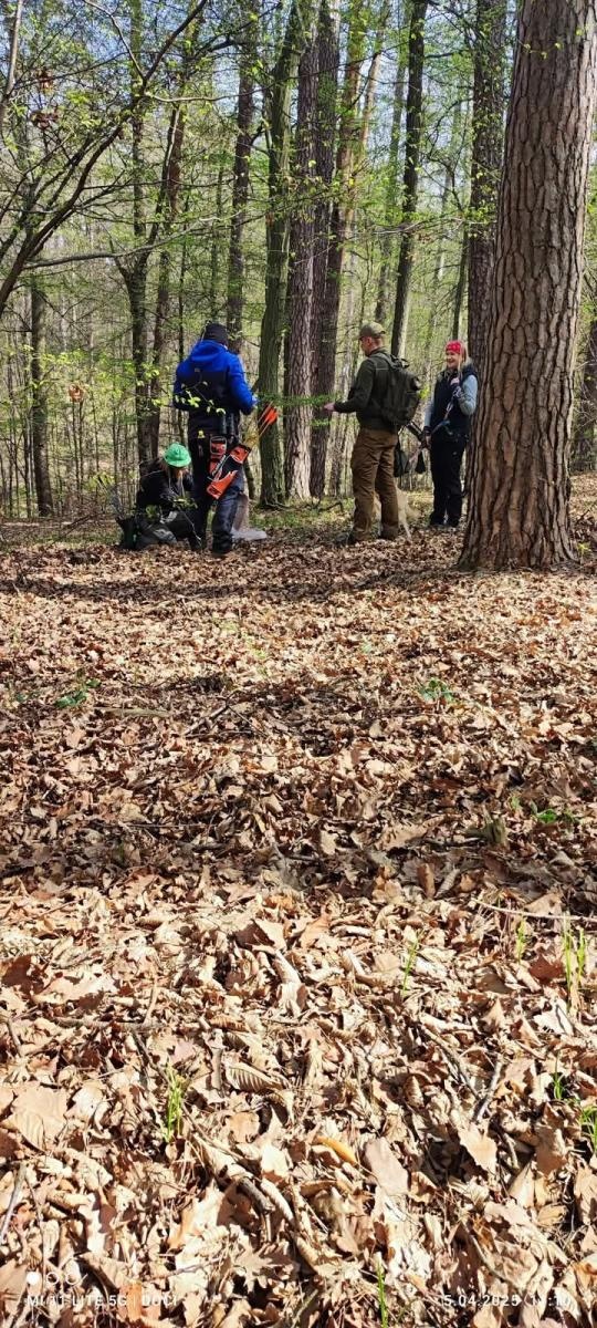 Zdjęcie w galerii na portalu naszraciborz.pl: Relacja z zawodów łuczniczych Raciborskie 7 i pół D – strzała tradycji w sercu lasów Obora wiadomości z regionu