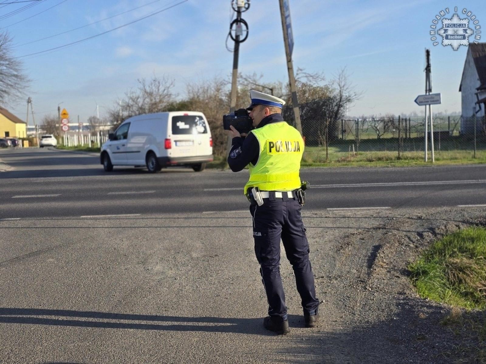 Zdjęcie w galerii na portalu naszraciborz.pl: Działania Prędkość. 127 kierowców jechało za szybko wiadomości z regionu