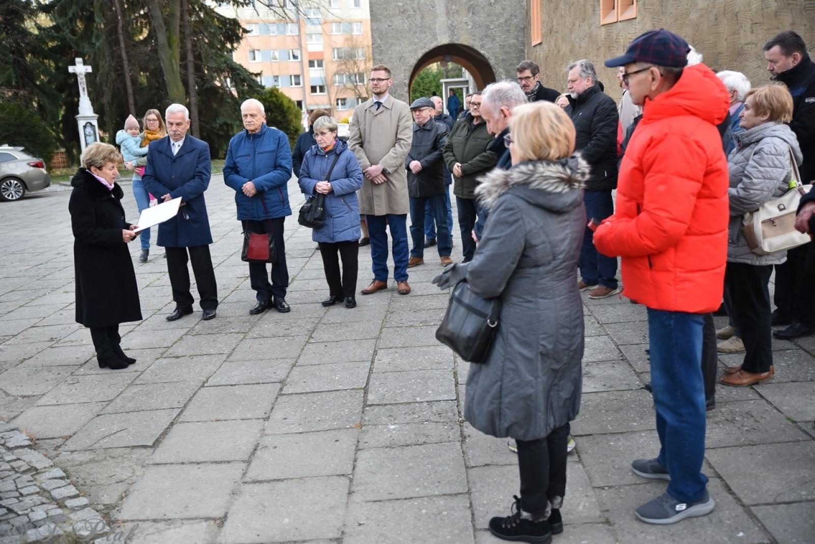Zdjęcie w galerii na portalu naszraciborz.pl: Raciborskie obchody 15. rocznicy katastrofy smoleńskiej wiadomości z regionu