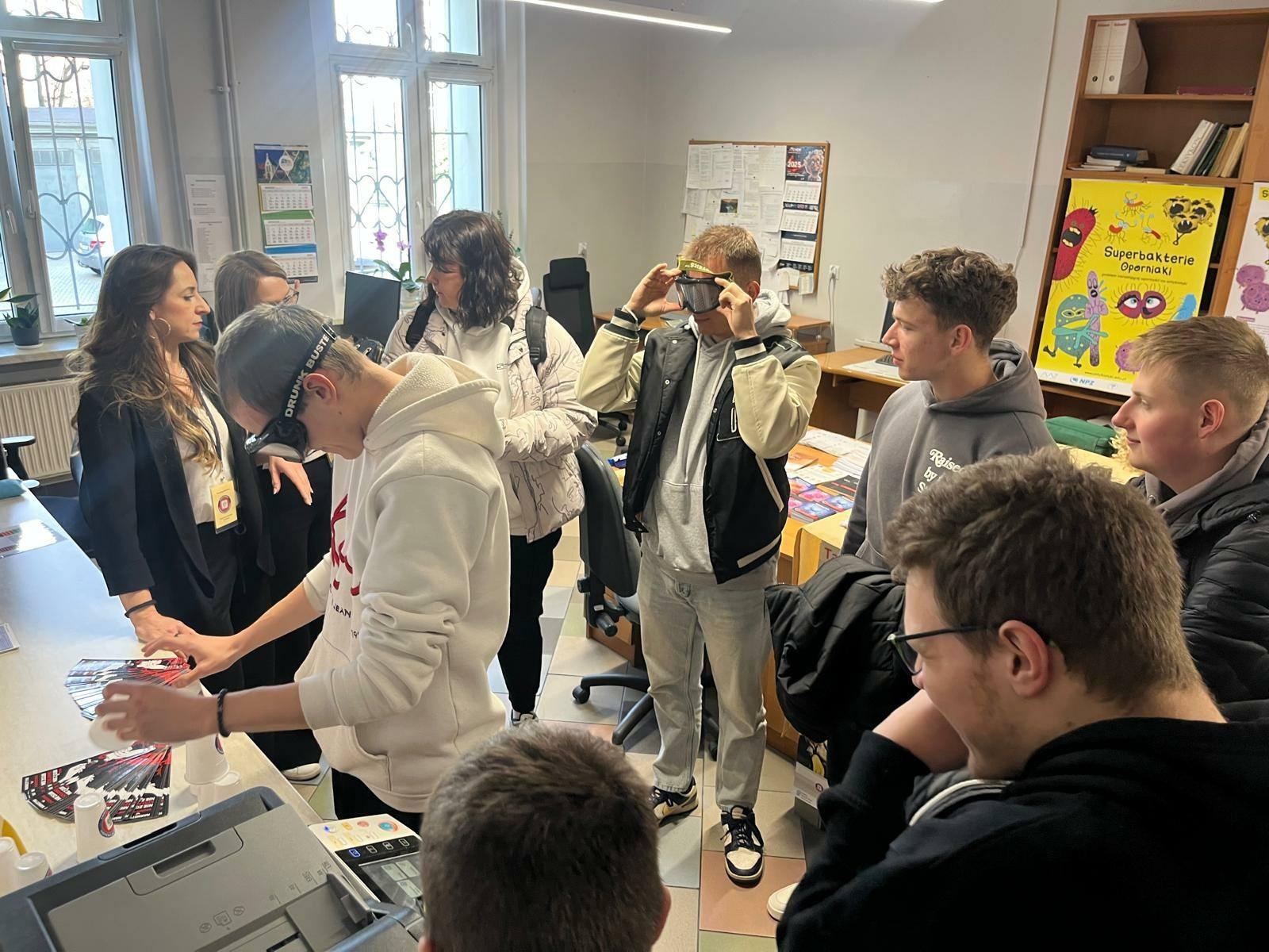 Zdjęcie w galerii na portalu naszraciborz.pl: Bezpieczeństwo zdrowotne – wspólna odpowiedzialność. Dzień otwarty w PSEE wiadomości z regionu