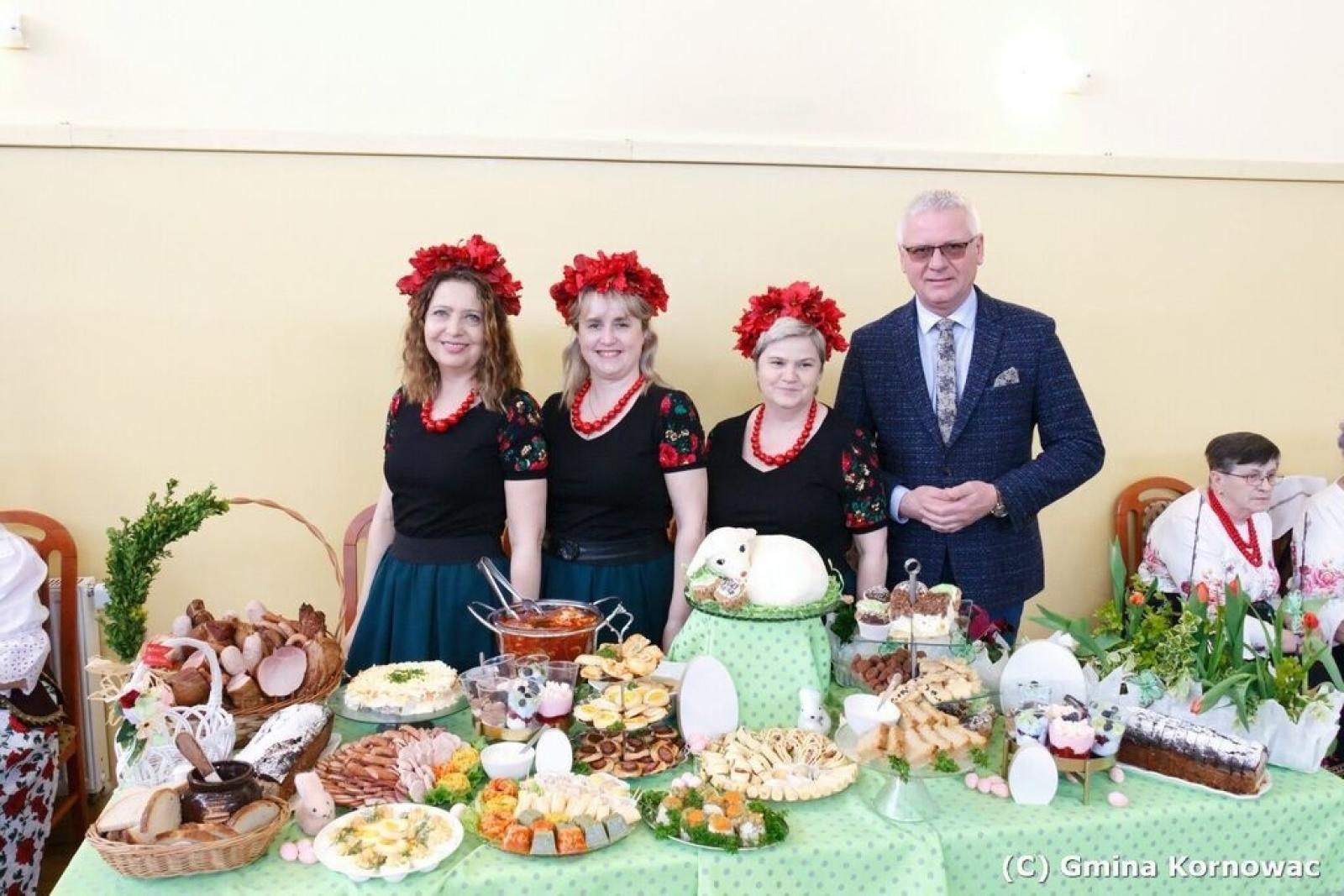 Zdjęcie w galerii na portalu naszraciborz.pl: Wielkanocne smaki na kobylskich stołach wiadomości z regionu