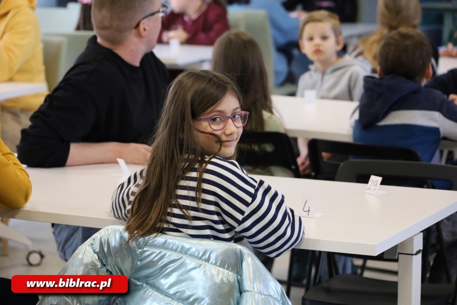 Zdjęcie w galerii na portalu naszraciborz.pl: 25 lat Harry'ego Pottera w Polsce - konkurs wiedzy rozstrzygnięty wiadomości z regionu