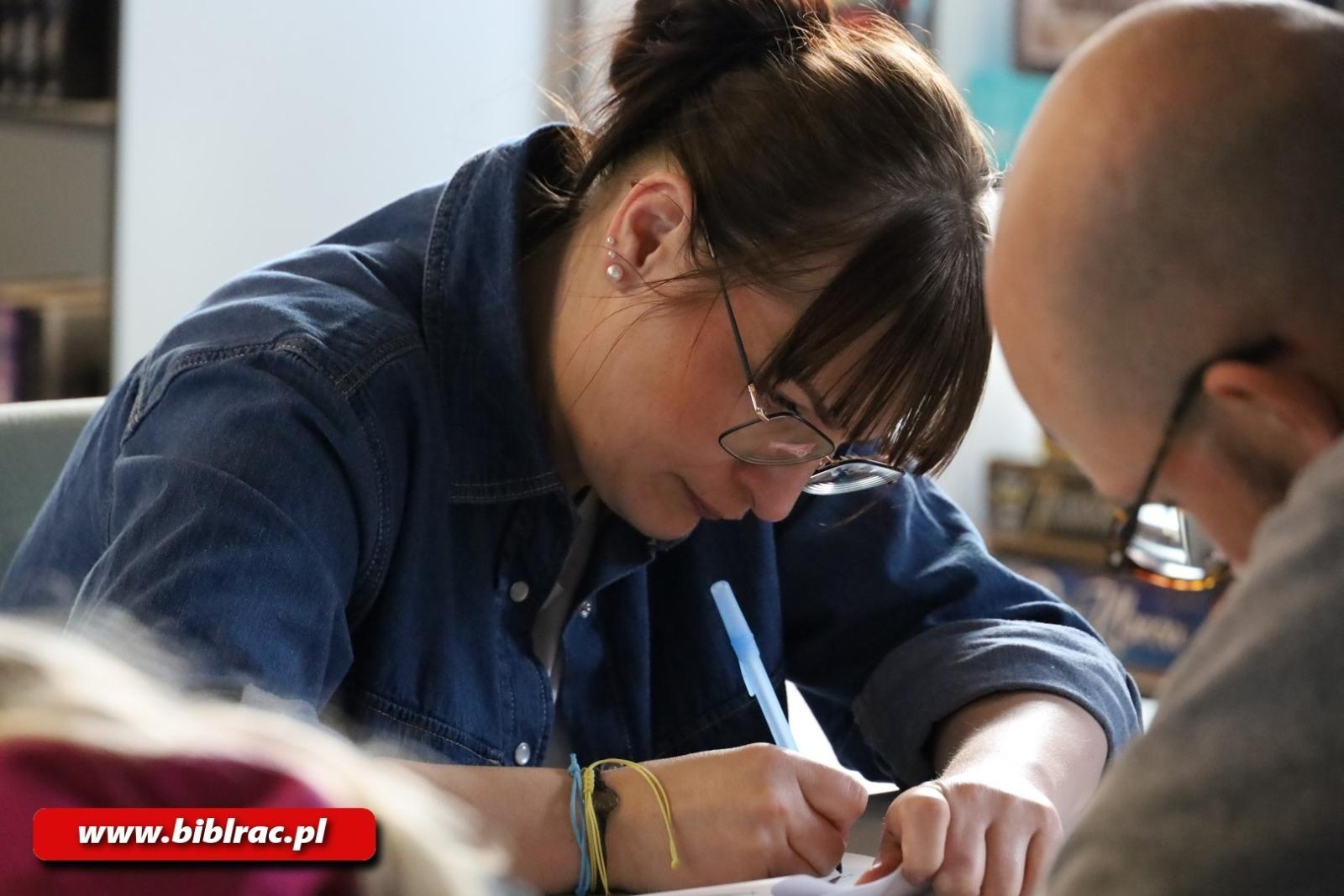 Zdjęcie w galerii na portalu naszraciborz.pl: 25 lat Harry'ego Pottera w Polsce - konkurs wiedzy rozstrzygnięty wiadomości z regionu