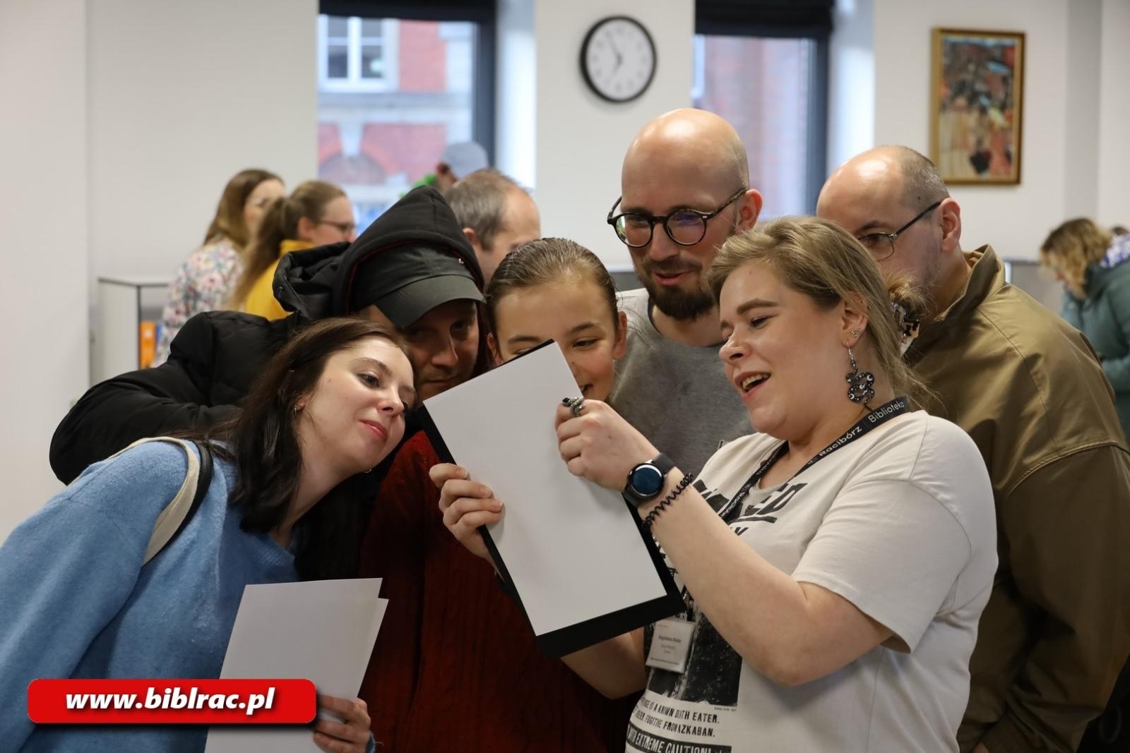 Zdjęcie w galerii na portalu naszraciborz.pl: 25 lat Harry'ego Pottera w Polsce - konkurs wiedzy rozstrzygnięty wiadomości z regionu