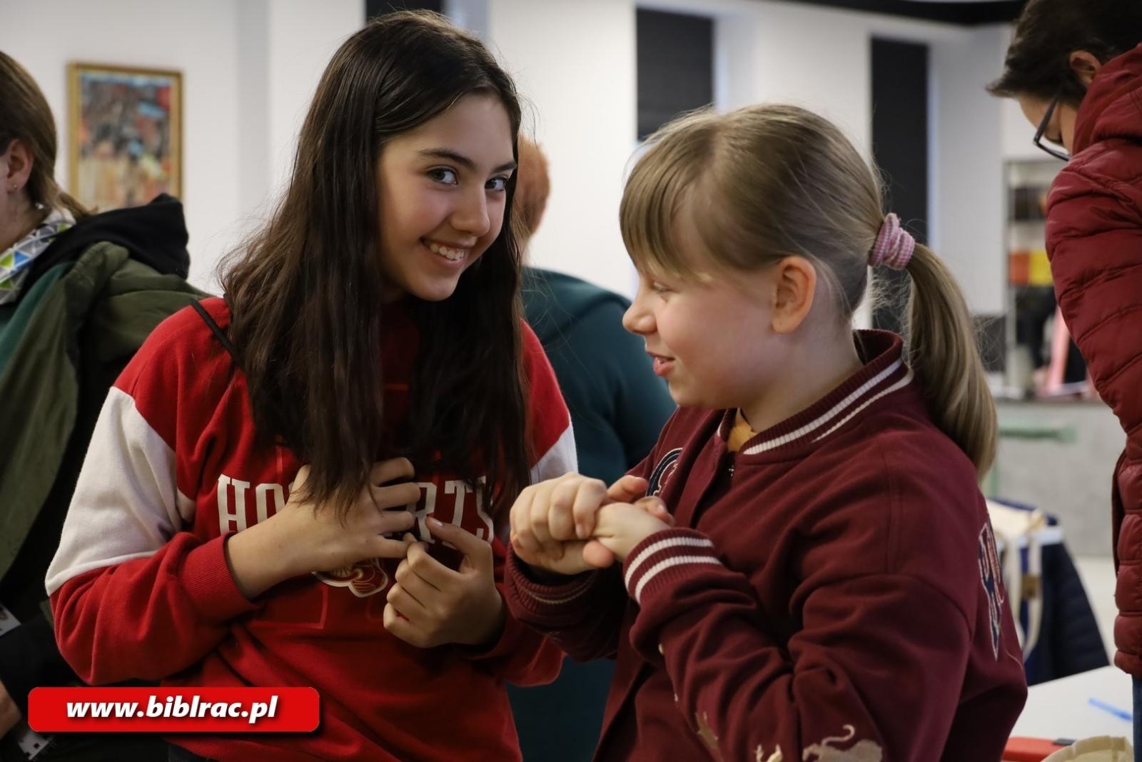 Zdjęcie w galerii na portalu naszraciborz.pl: 25 lat Harry'ego Pottera w Polsce - konkurs wiedzy rozstrzygnięty wiadomości z regionu