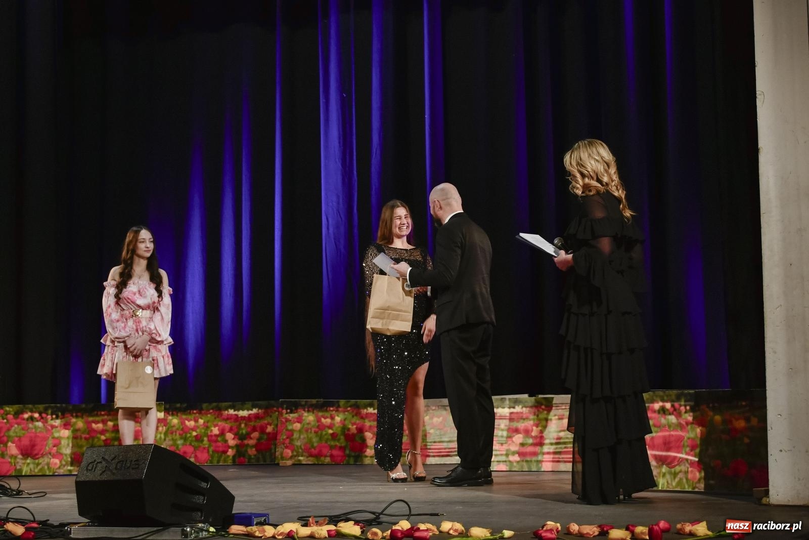 Zdjęcie w galerii na portalu naszraciborz.pl: Muzyka, pasja i język hiszpański – XI Ogólnopolski Konkurs Piosenki Hiszpańskojęzycznej rozstrzygnięty wiadomości z regionu