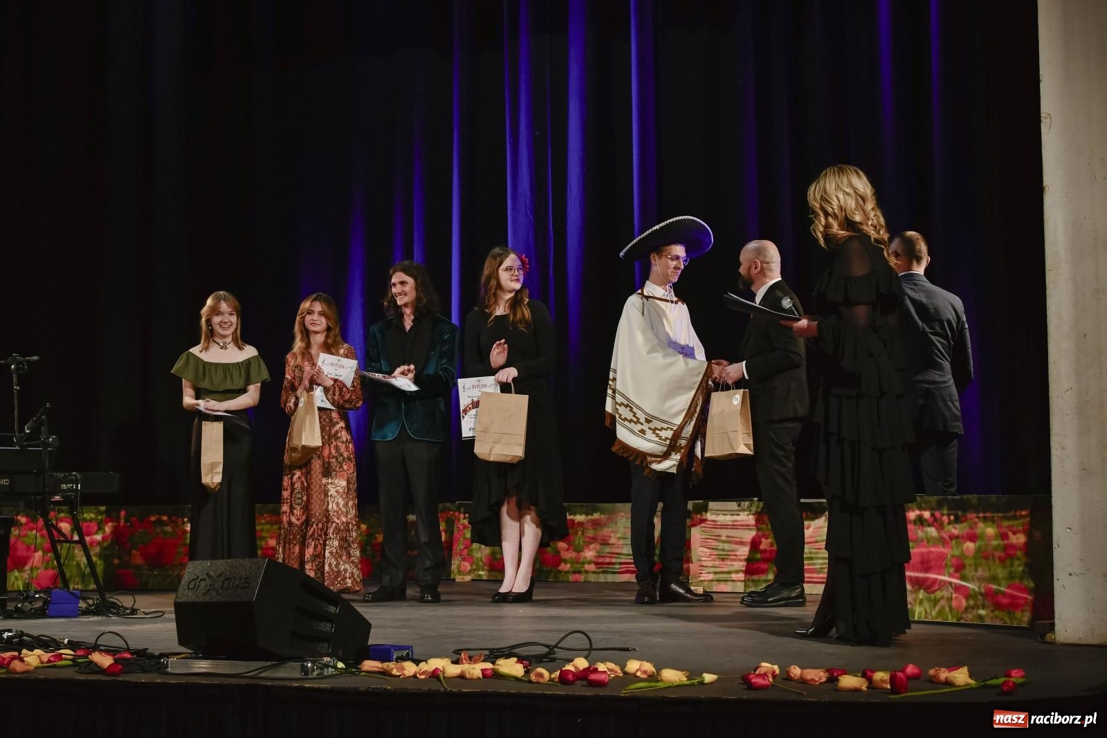 Zdjęcie w galerii na portalu naszraciborz.pl: Muzyka, pasja i język hiszpański – XI Ogólnopolski Konkurs Piosenki Hiszpańskojęzycznej rozstrzygnięty wiadomości z regionu