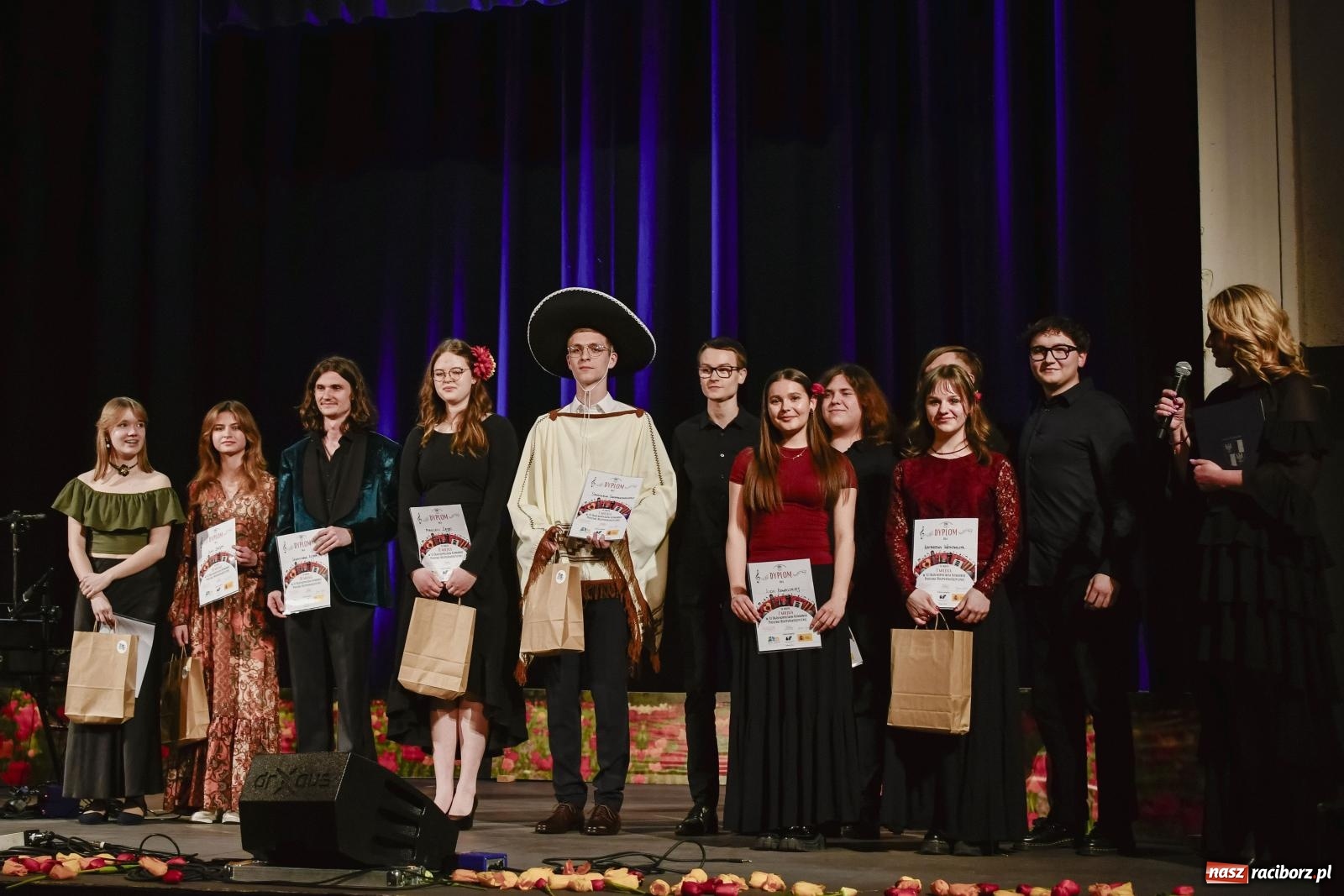 Zdjęcie w galerii na portalu naszraciborz.pl: Muzyka, pasja i język hiszpański – XI Ogólnopolski Konkurs Piosenki Hiszpańskojęzycznej rozstrzygnięty wiadomości z regionu