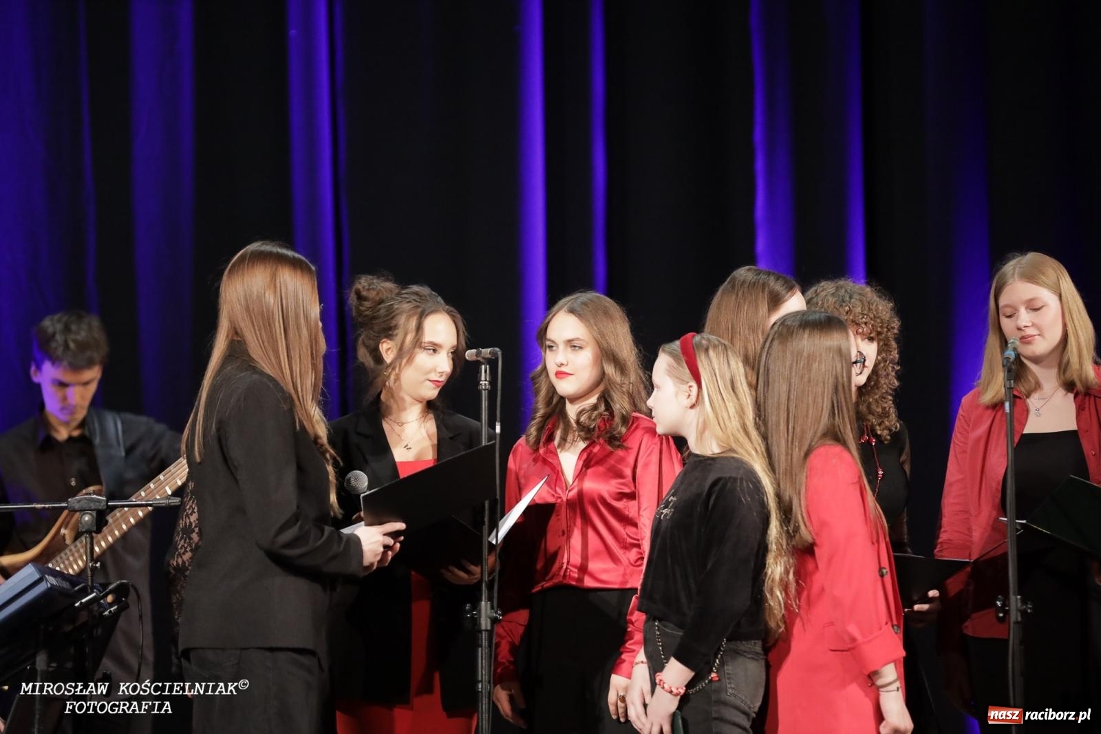 Zdjęcie w galerii na portalu naszraciborz.pl: Muzyka, pasja i język hiszpański – XI Ogólnopolski Konkurs Piosenki Hiszpańskojęzycznej rozstrzygnięty wiadomości z regionu