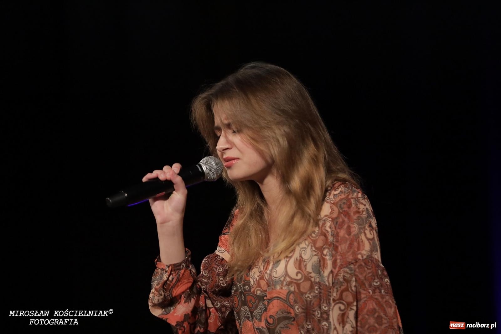 Zdjęcie w galerii na portalu naszraciborz.pl: Muzyka, pasja i język hiszpański – XI Ogólnopolski Konkurs Piosenki Hiszpańskojęzycznej rozstrzygnięty wiadomości z regionu