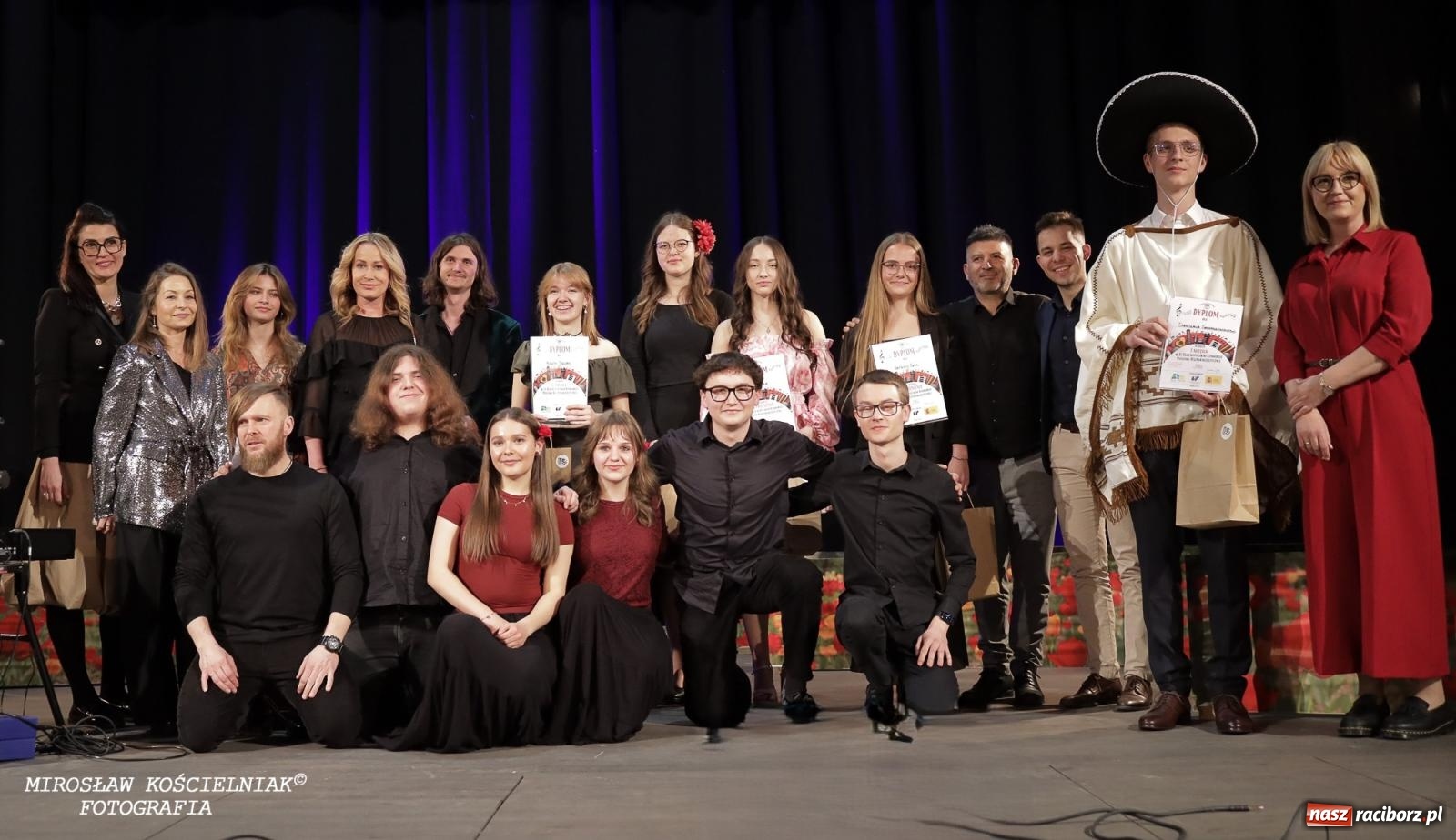 Zdjęcie w galerii na portalu naszraciborz.pl: Muzyka, pasja i język hiszpański – XI Ogólnopolski Konkurs Piosenki Hiszpańskojęzycznej rozstrzygnięty wiadomości z regionu