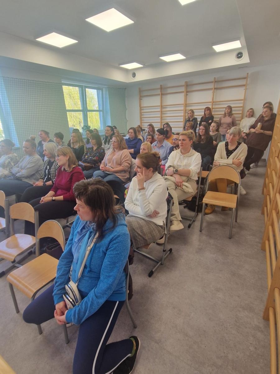 Zdjęcie w galerii na portalu naszraciborz.pl: W Słonecznej Krainie rozmawiano o drodze do samodzielności wiadomości z regionu