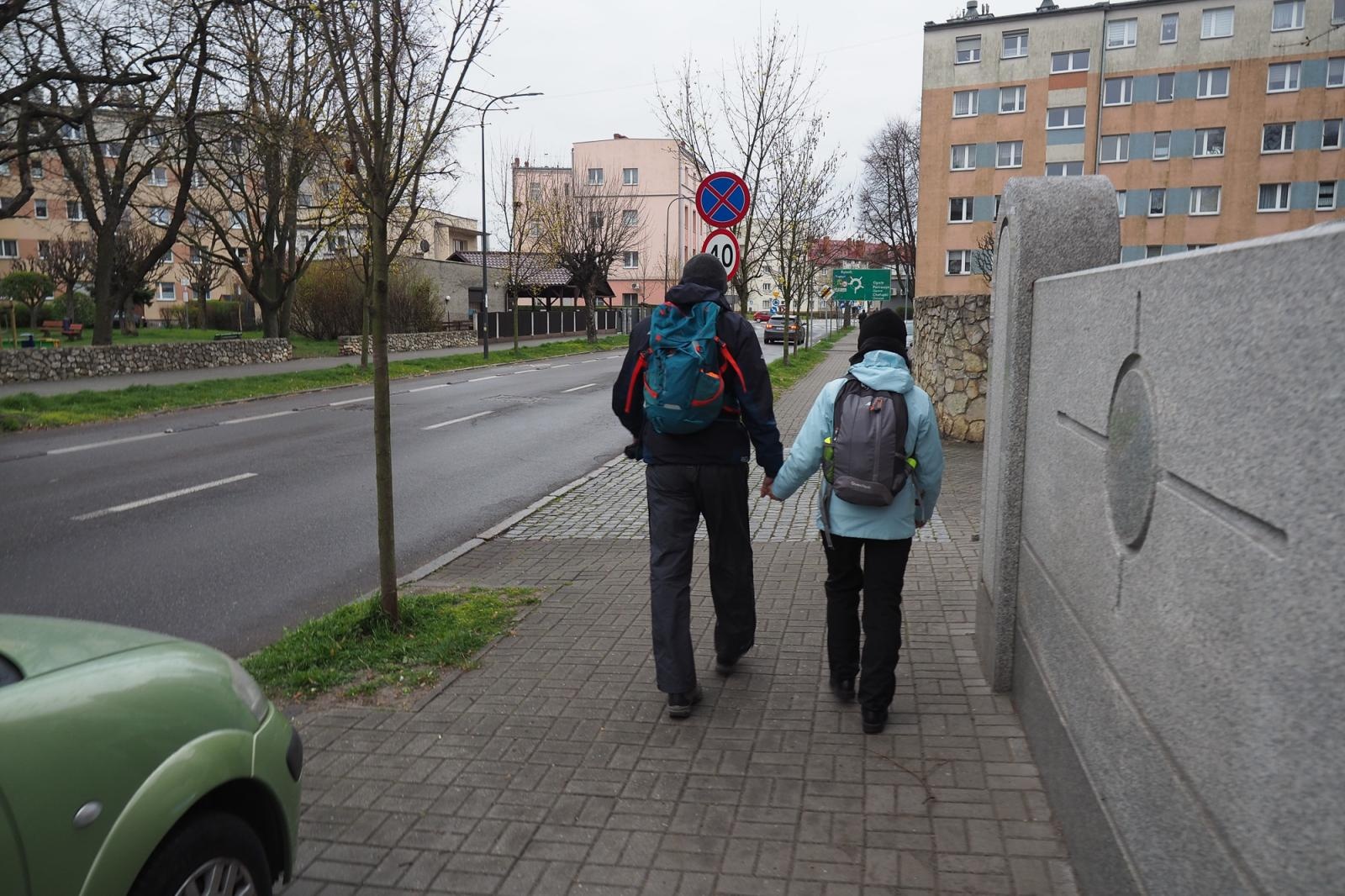 Zdjęcie w galerii na portalu naszraciborz.pl: Wyruszyli w ciszy – Ekstremalna Droga Krzyżowa z Raciborza już za nami wiadomości z regionu