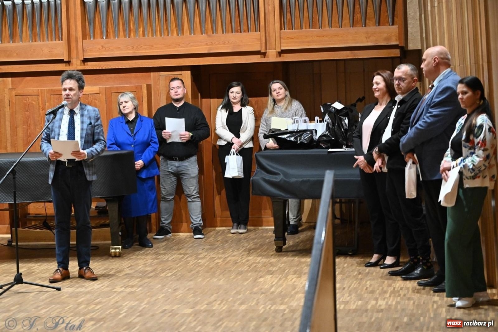 Zdjęcie w galerii na portalu naszraciborz.pl: Laureaci XXVII Konkursu Akordeonowego im. H. Malona zaprezentowali swój talent [FOTO i WIDEO] wiadomości z regionu