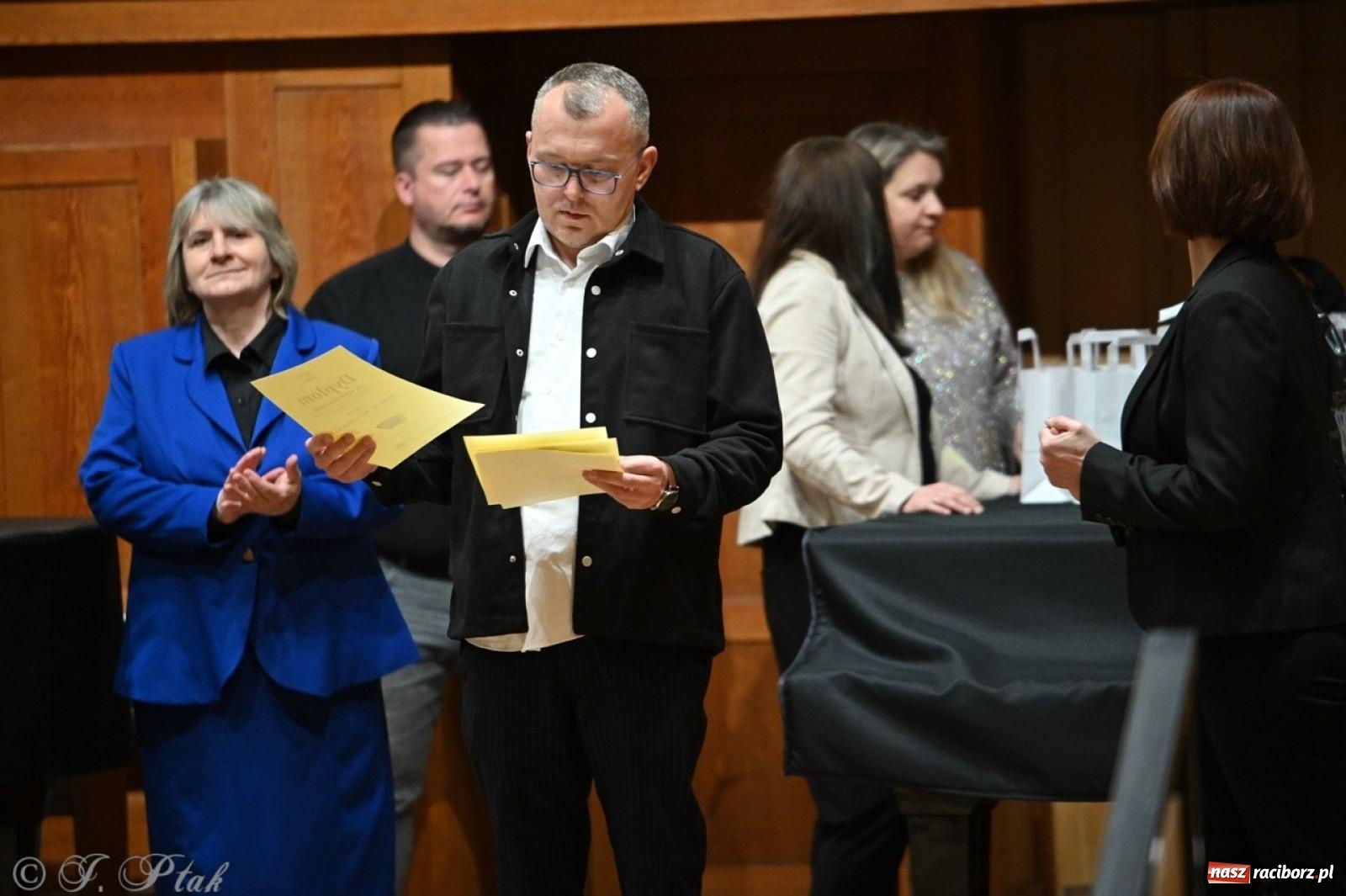 Zdjęcie w galerii na portalu naszraciborz.pl: Laureaci XXVII Konkursu Akordeonowego im. H. Malona zaprezentowali swój talent [FOTO i WIDEO] wiadomości z regionu
